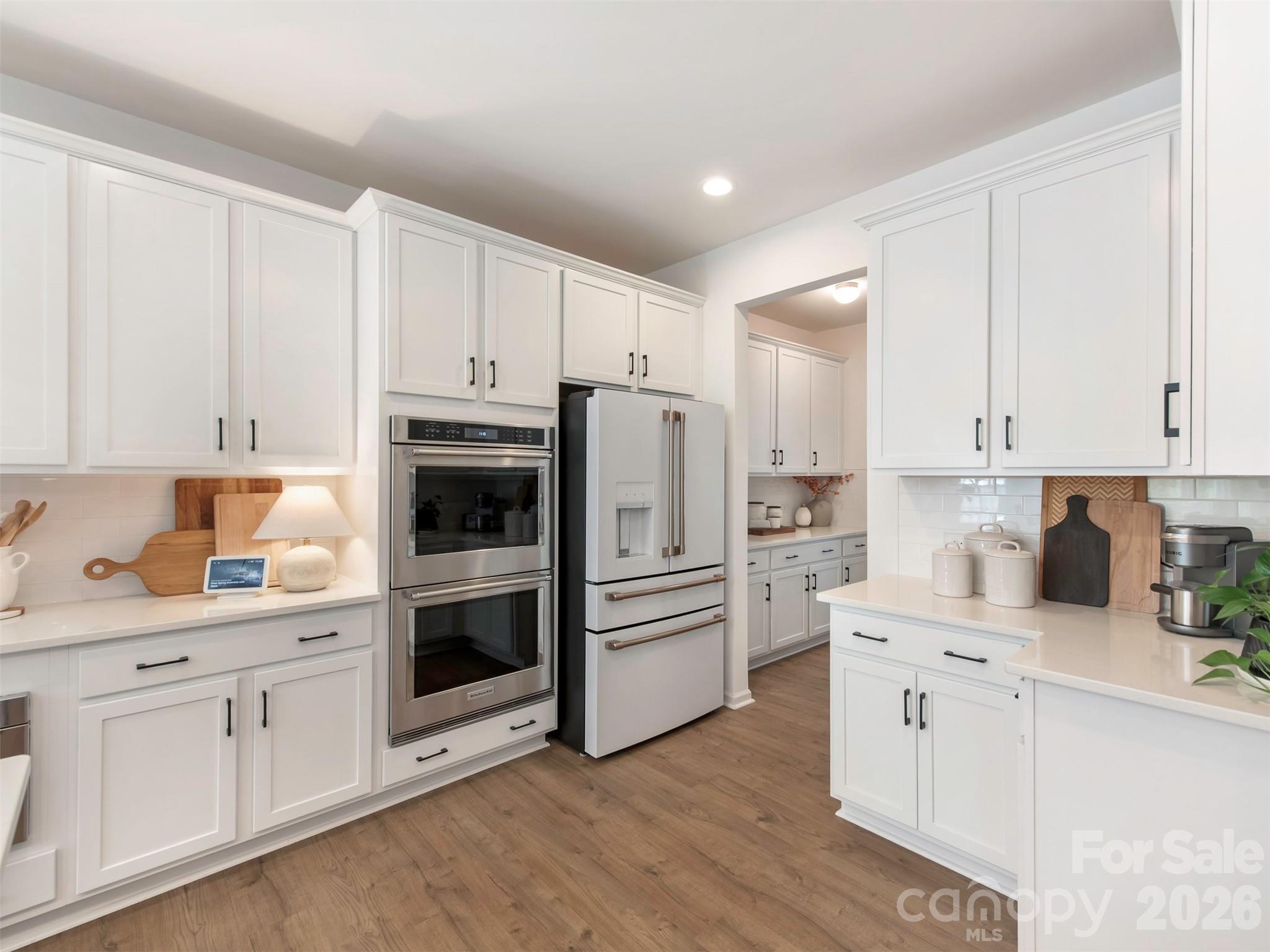 966 Scotch Meadows Loop Property Photo 12
