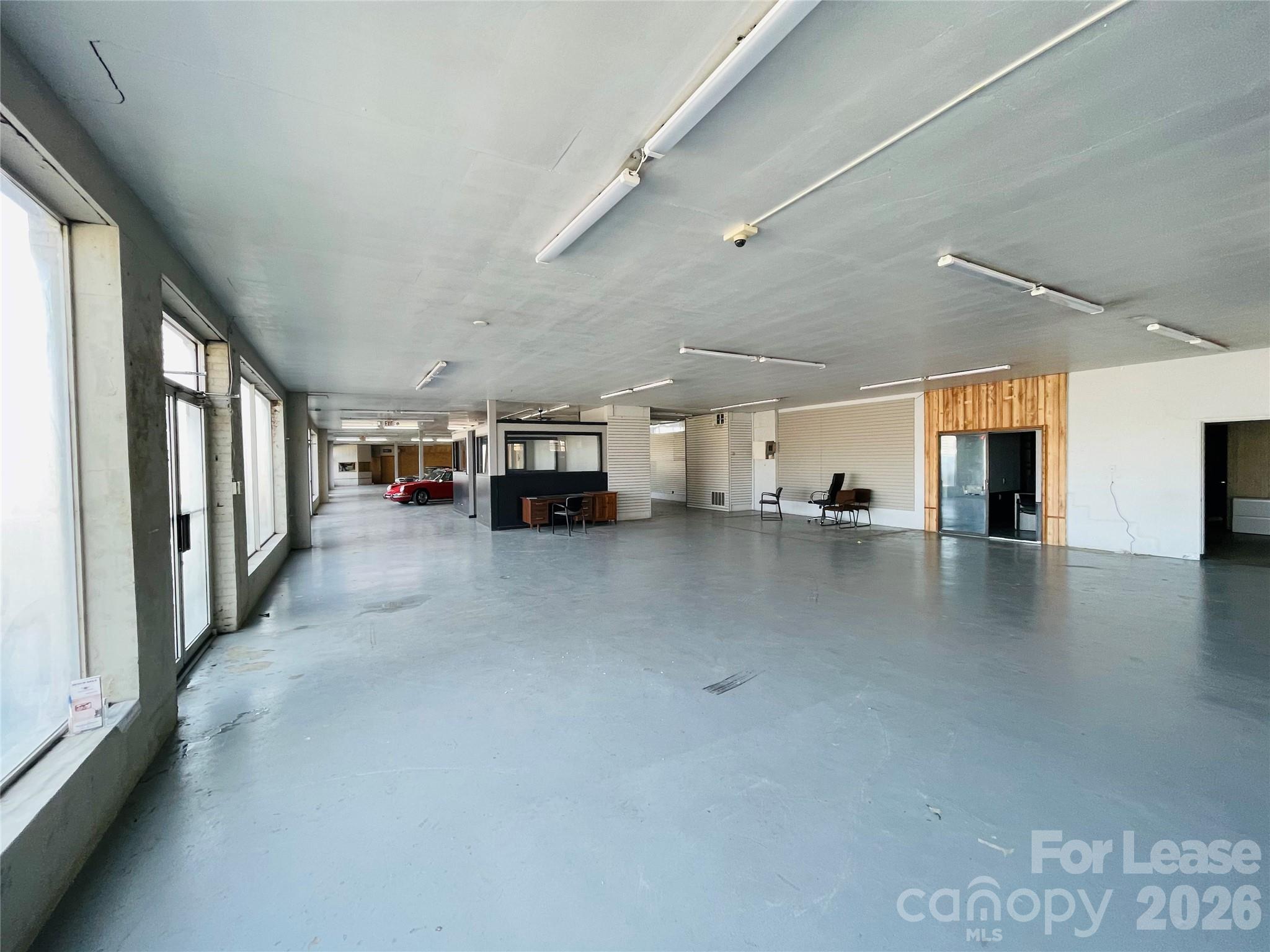 312 Kanuga Road Property Photo 9