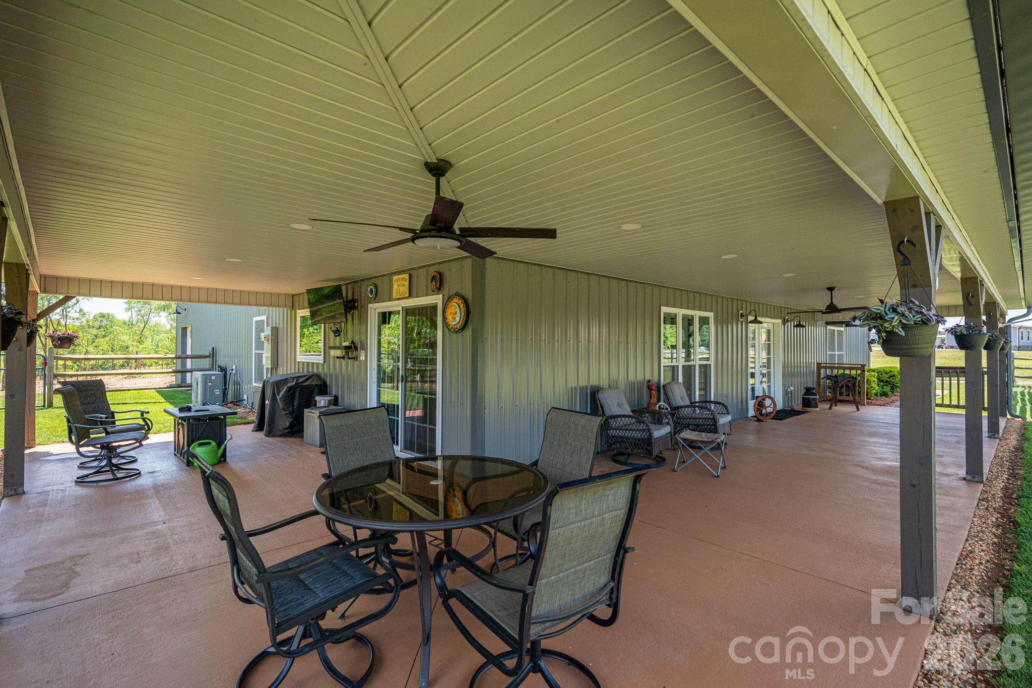346 Car Farm Road Property Photo 9