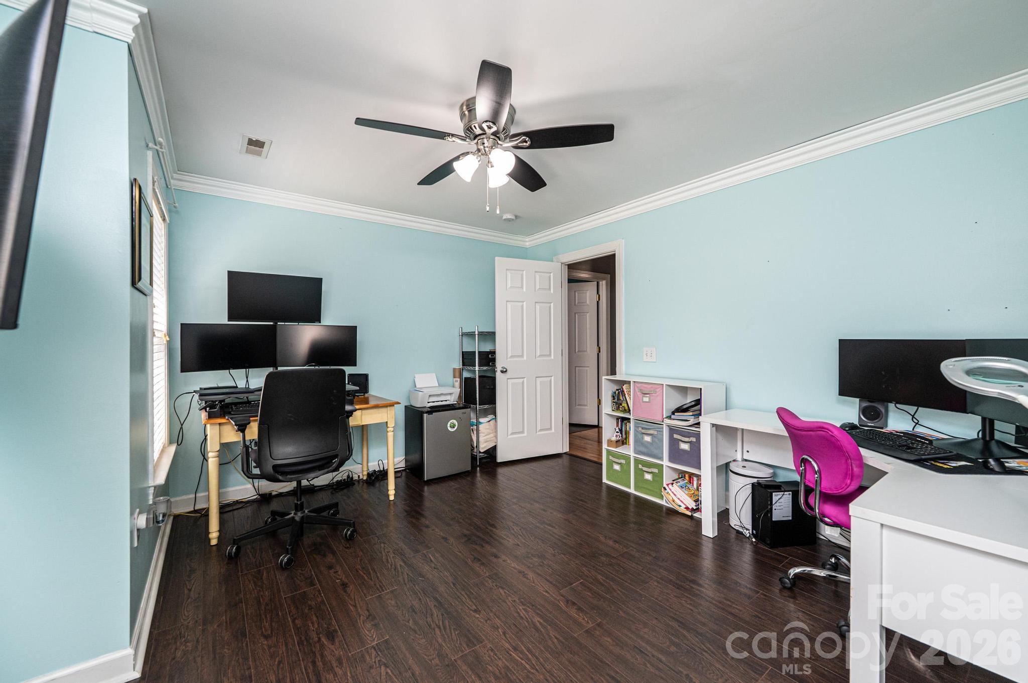 2586 Henry Falls Drive Property Photo 40