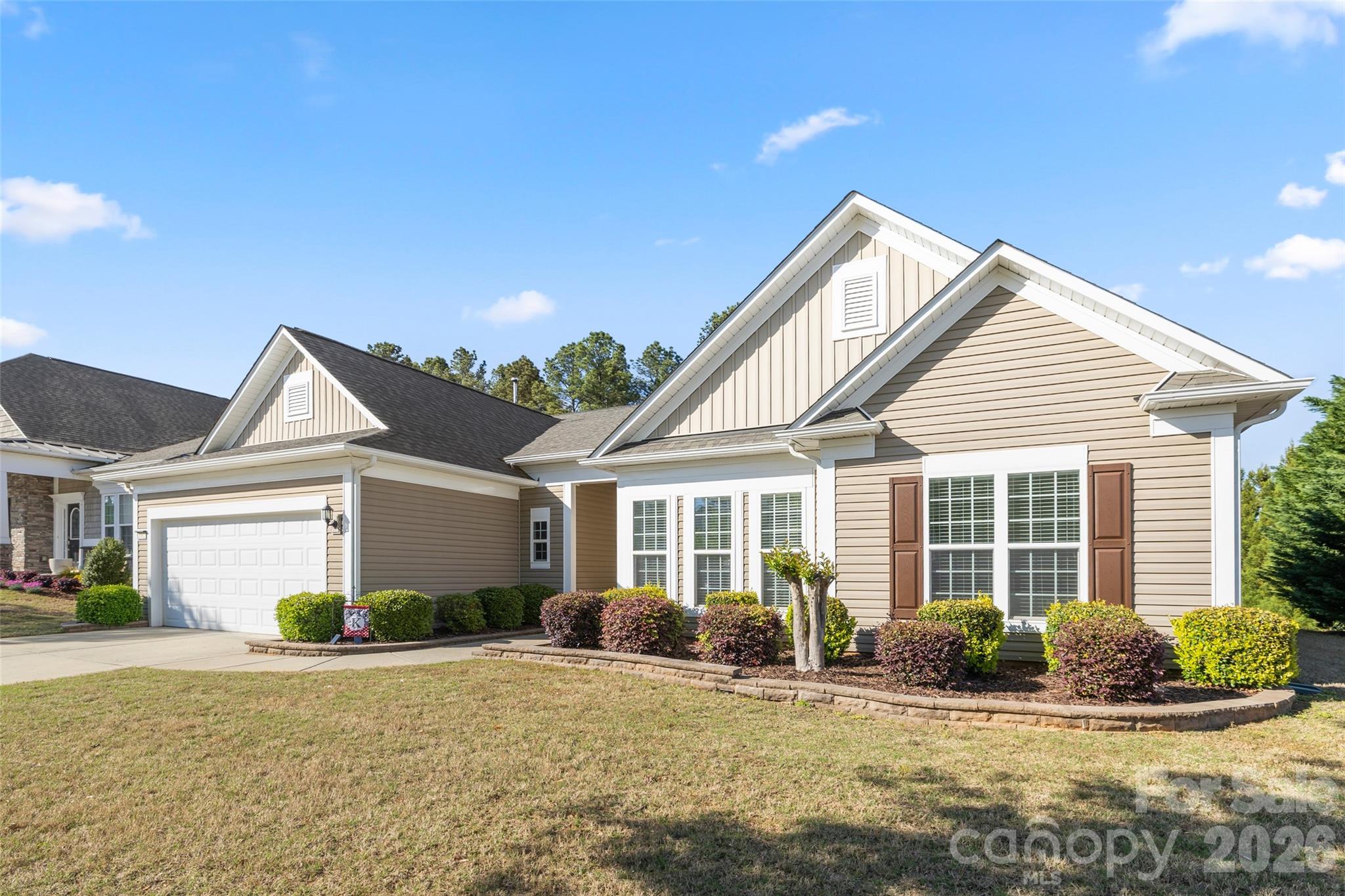 1002 Falling Leaf Street Property Photo 6