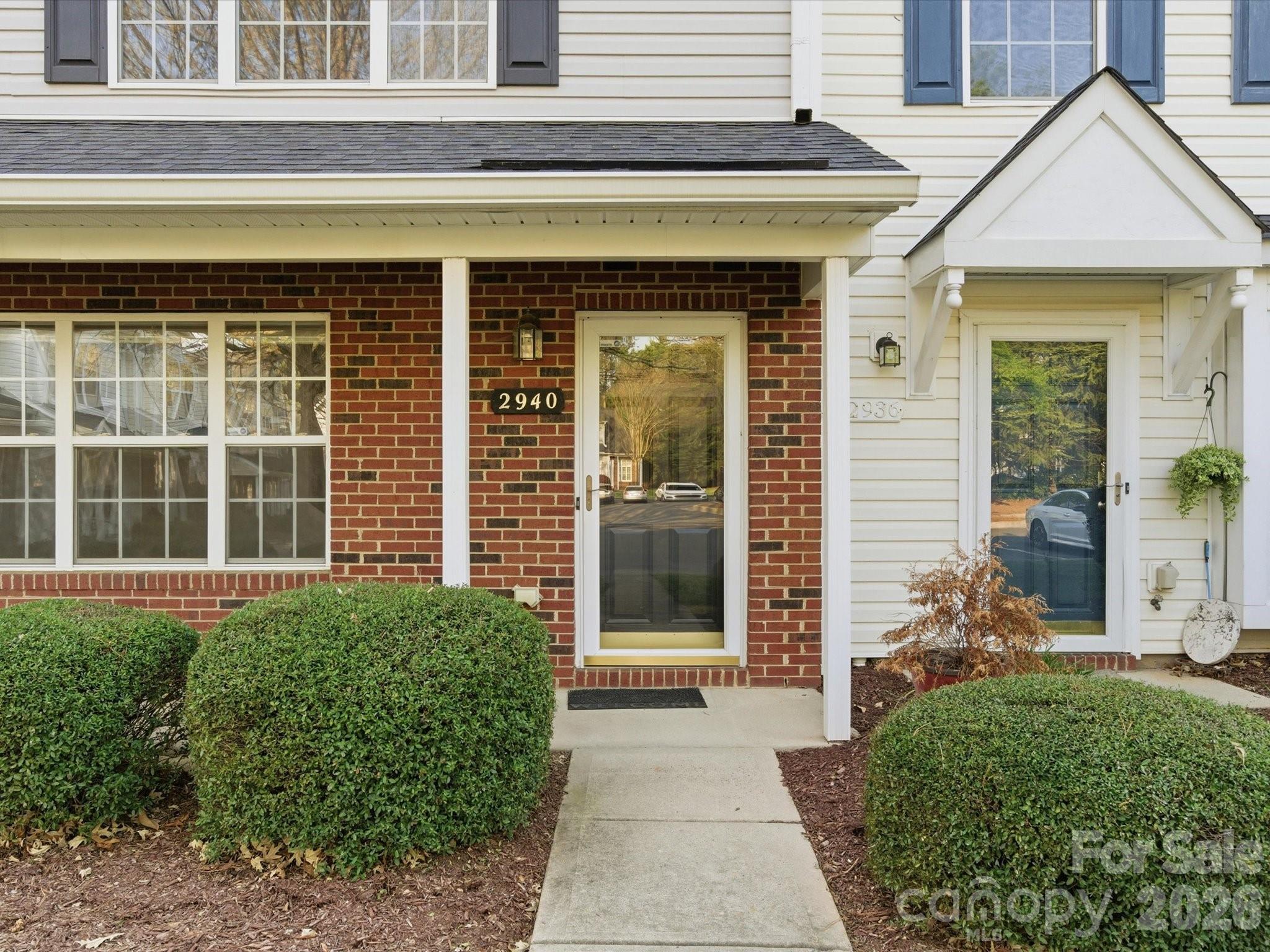 2940 Mayer House Court Property Photo 4