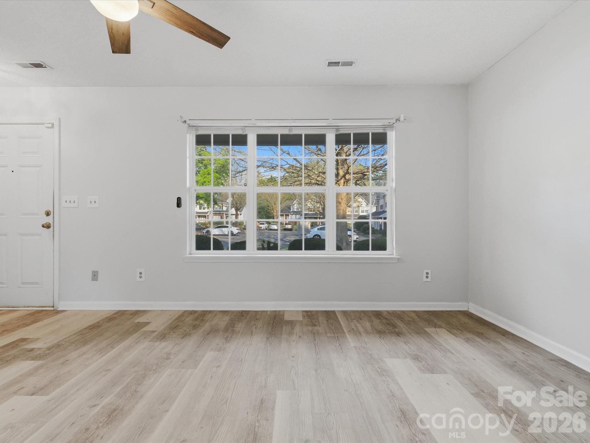 2940 Mayer House Court Property Photo 9