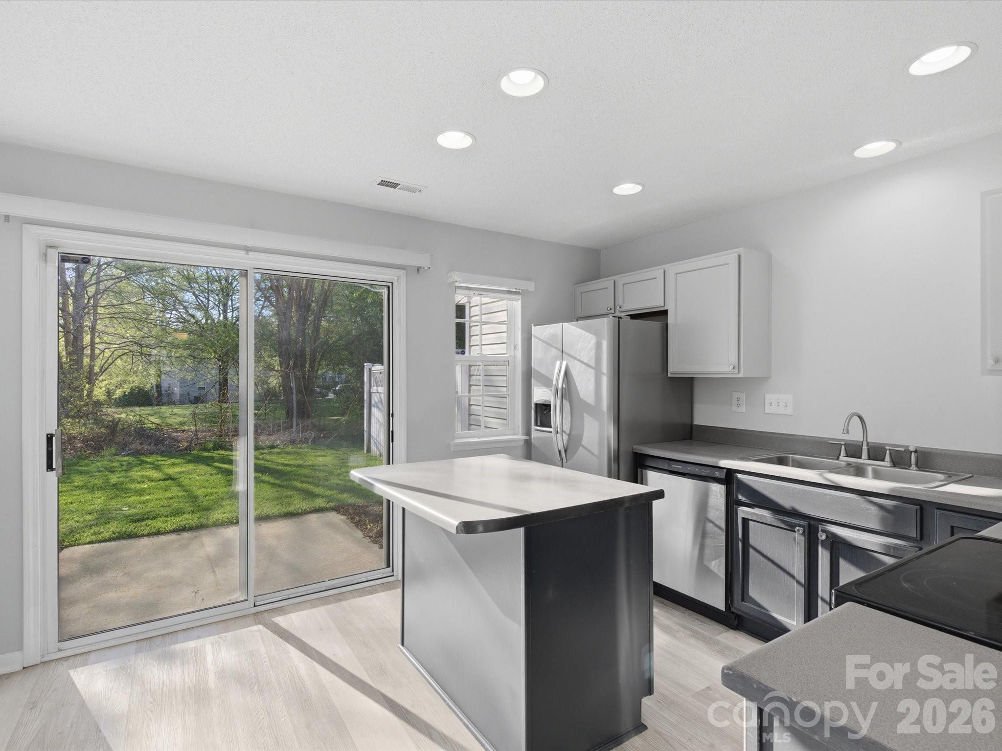 2940 Mayer House Court Property Photo 13