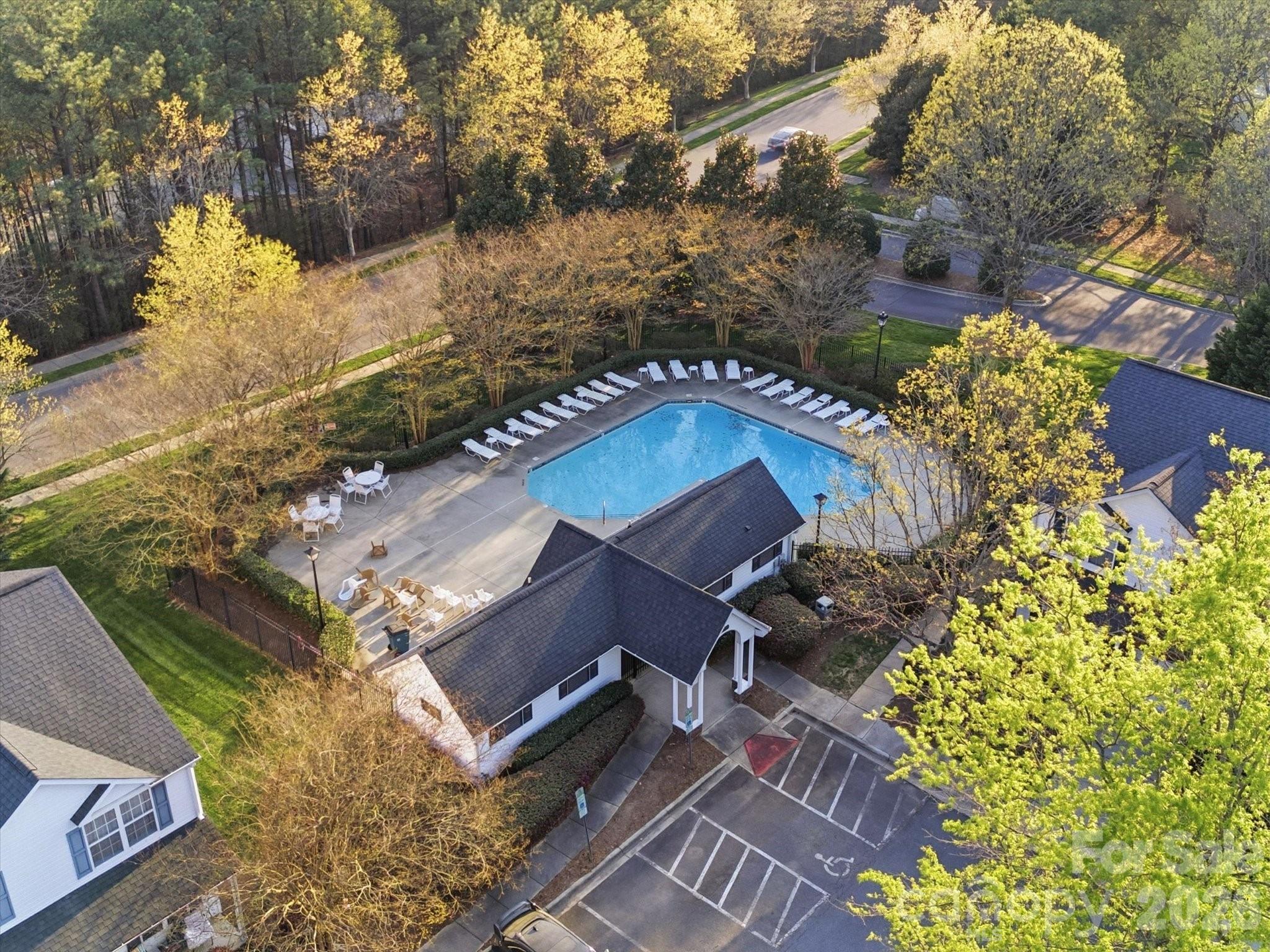 2940 Mayer House Court Property Photo 40