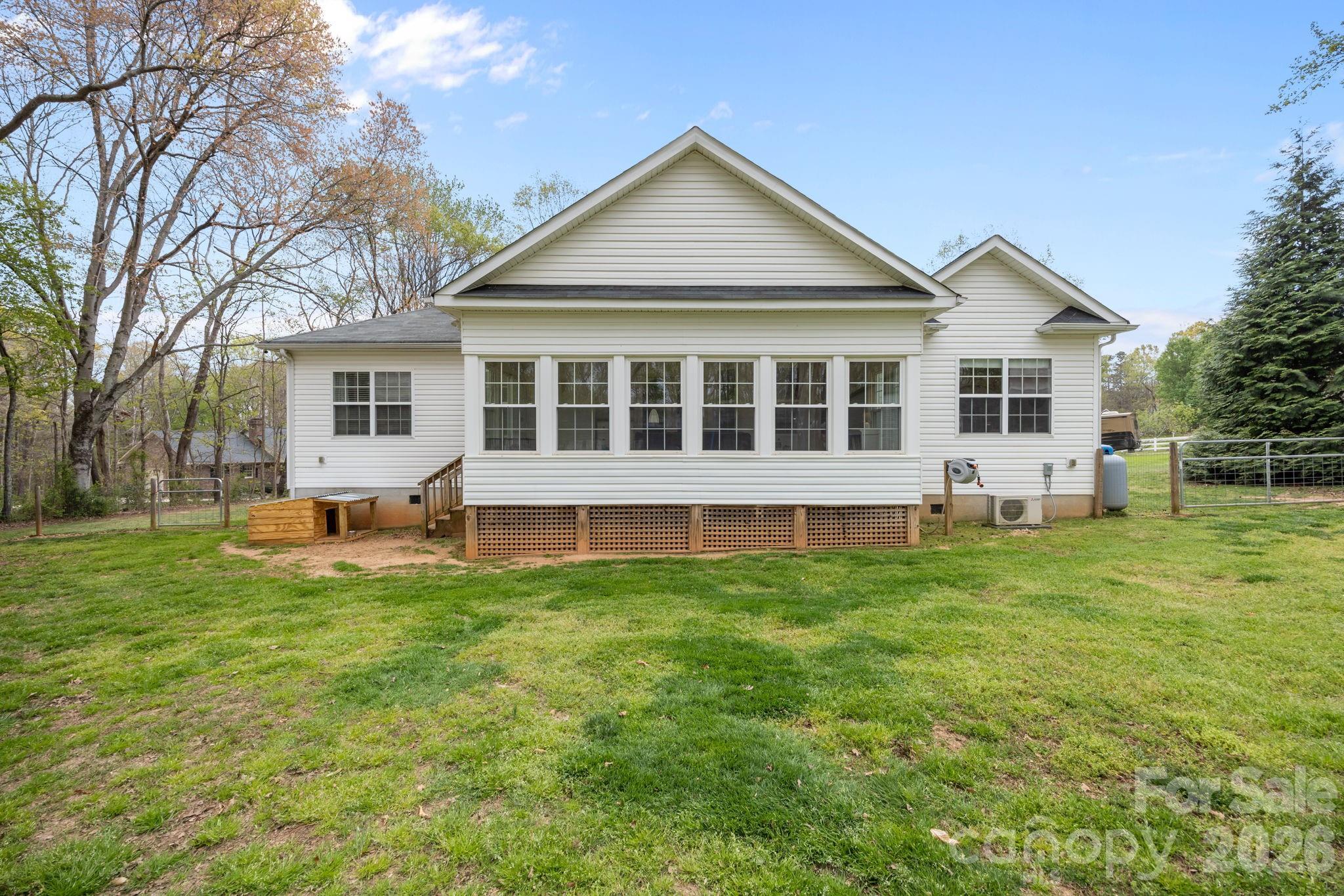 1667 Warwick Court Property Photo 40