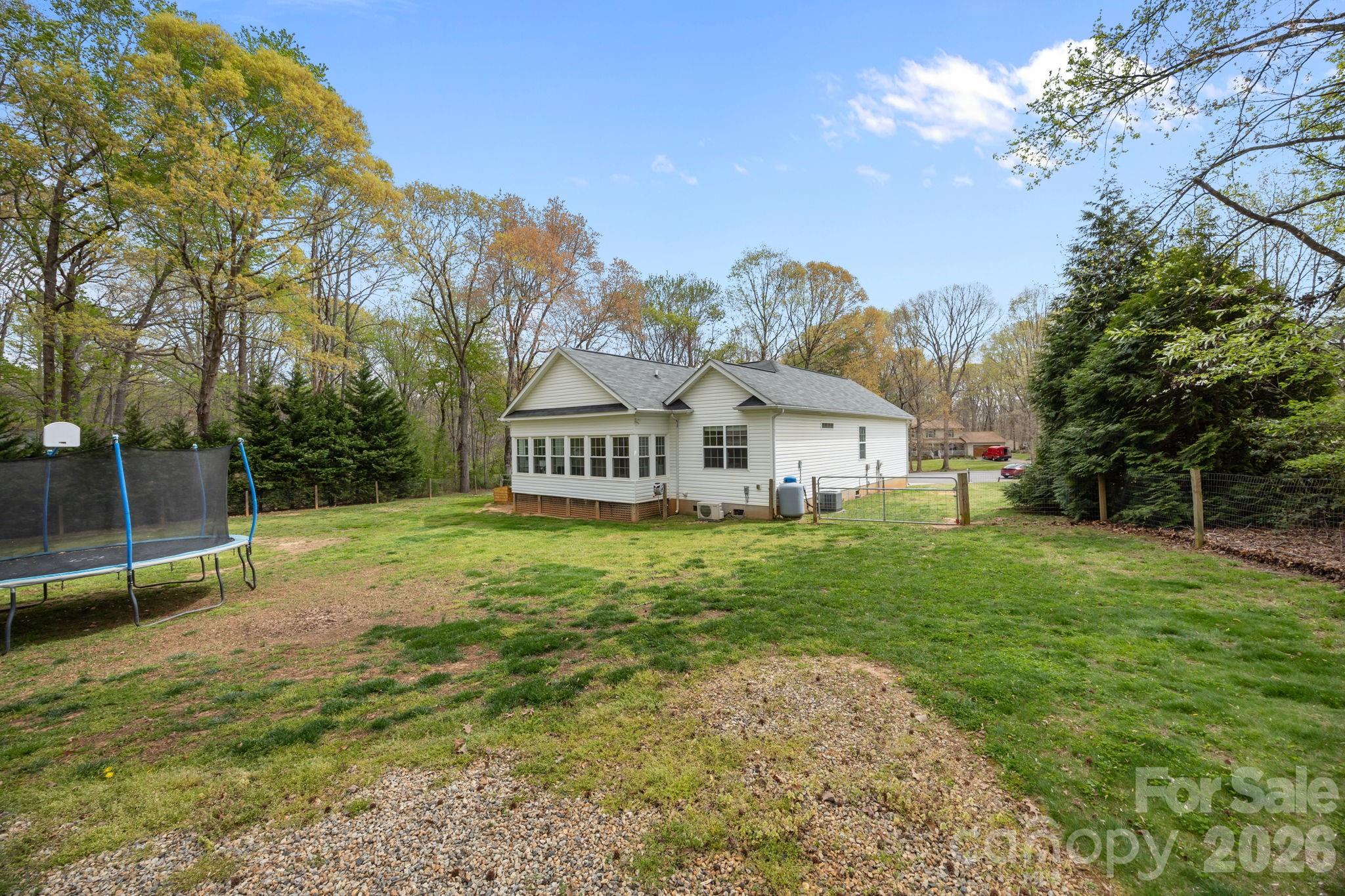 1667 Warwick Court Property Photo 41