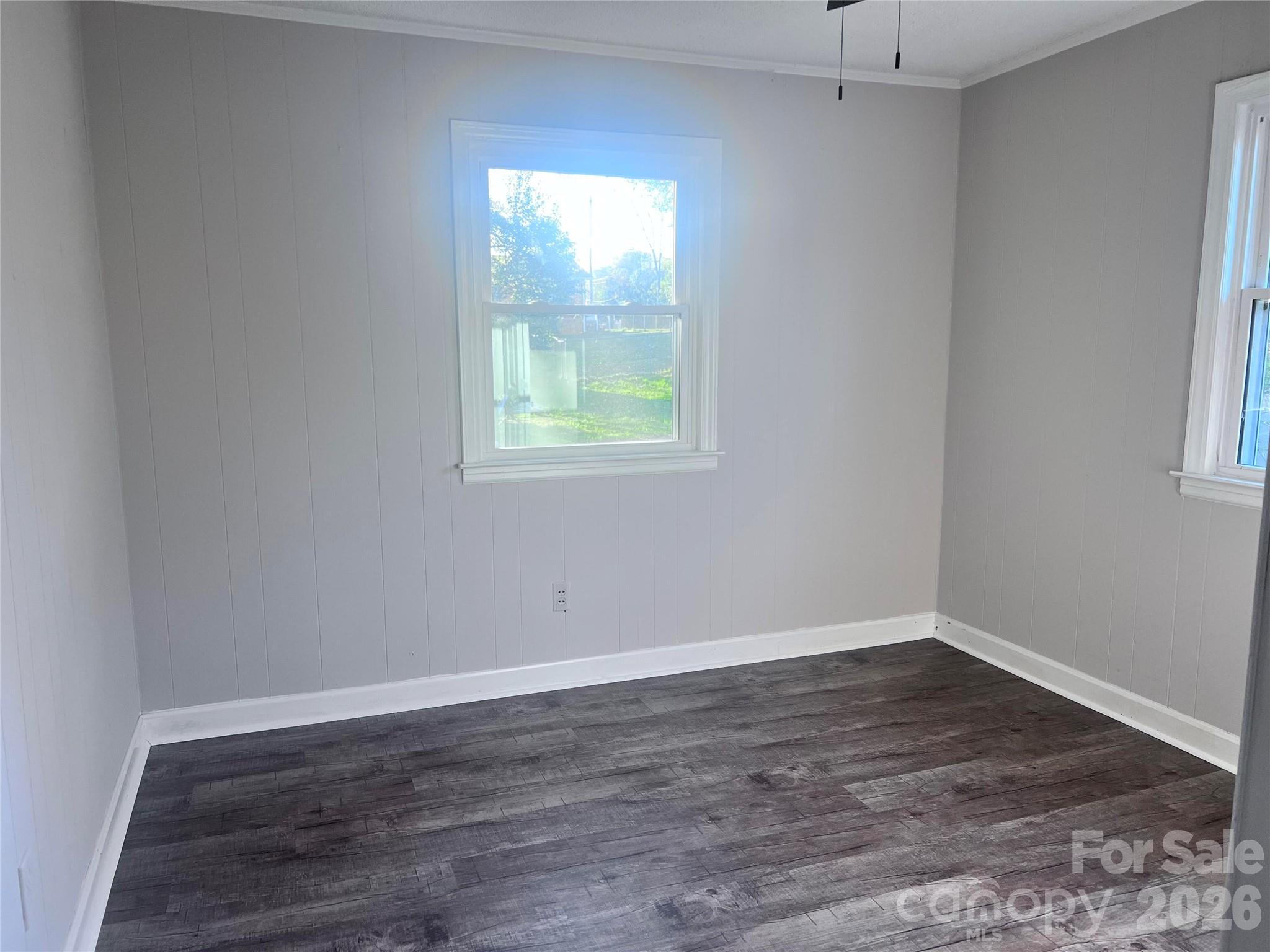 400 Chatham Avenue Property Photo 9