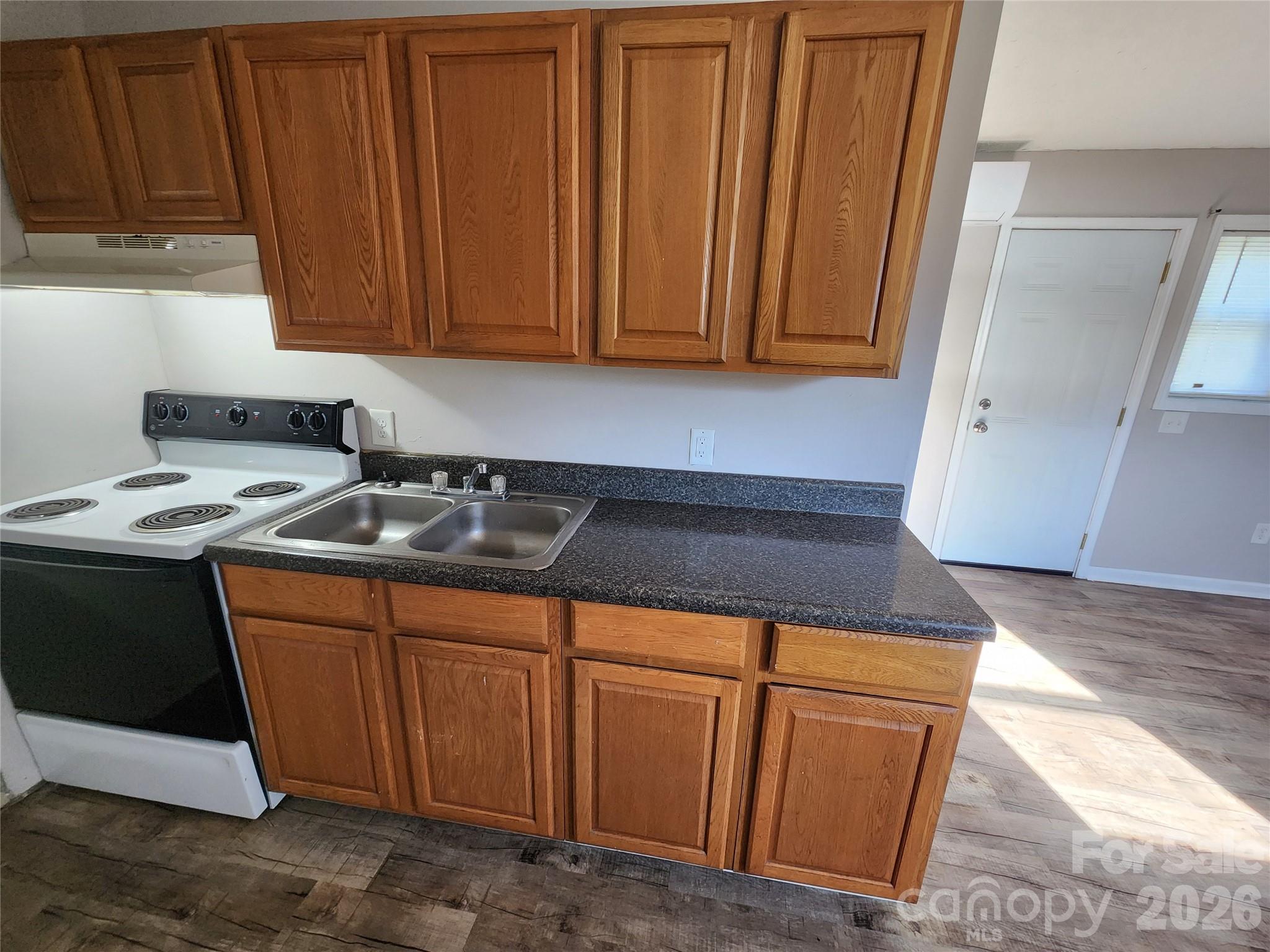 181 Sandy Hill Drive Property Photo 7