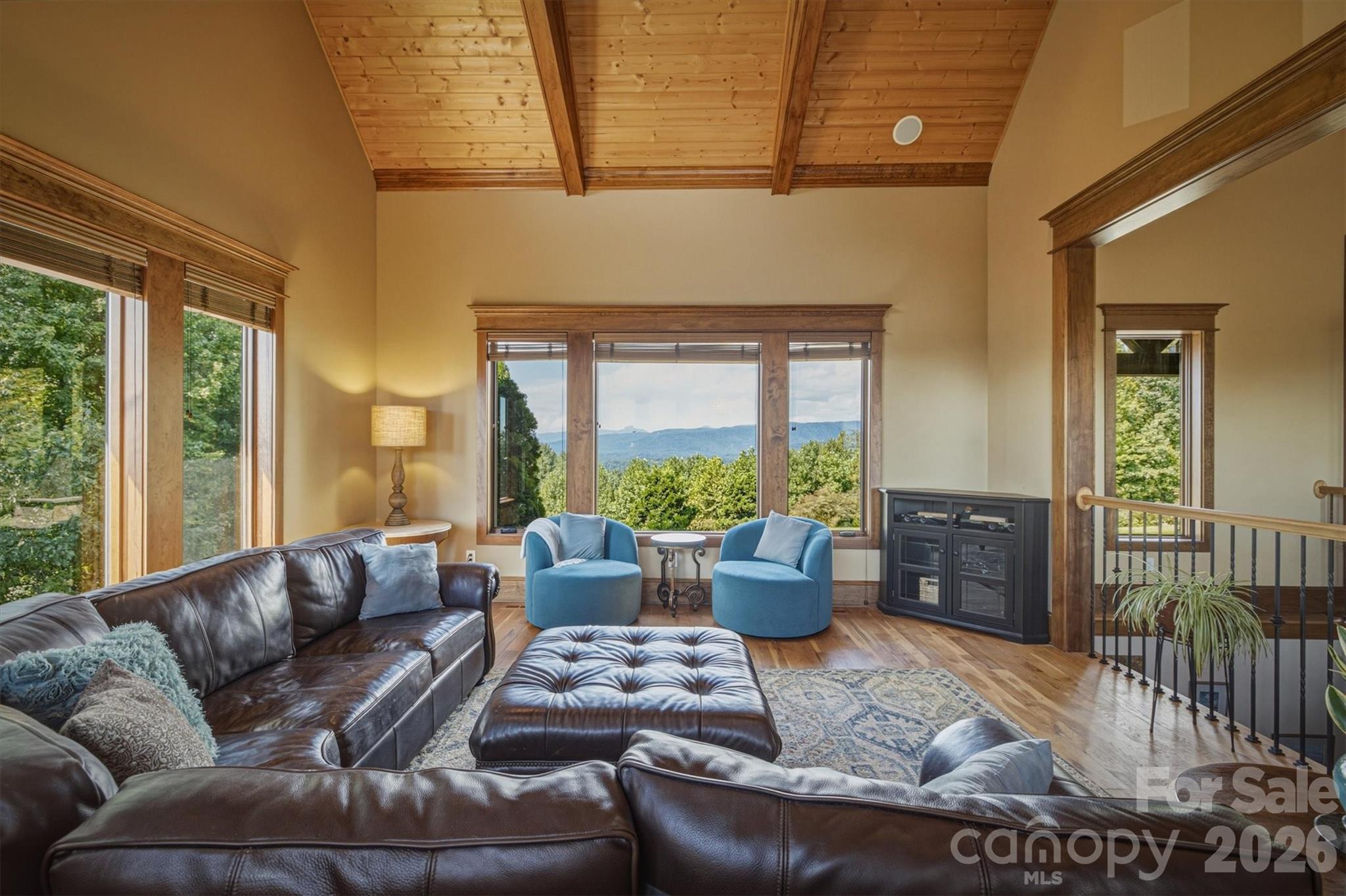 1638 Johns Ridge Parkway 144 Property Photo 8