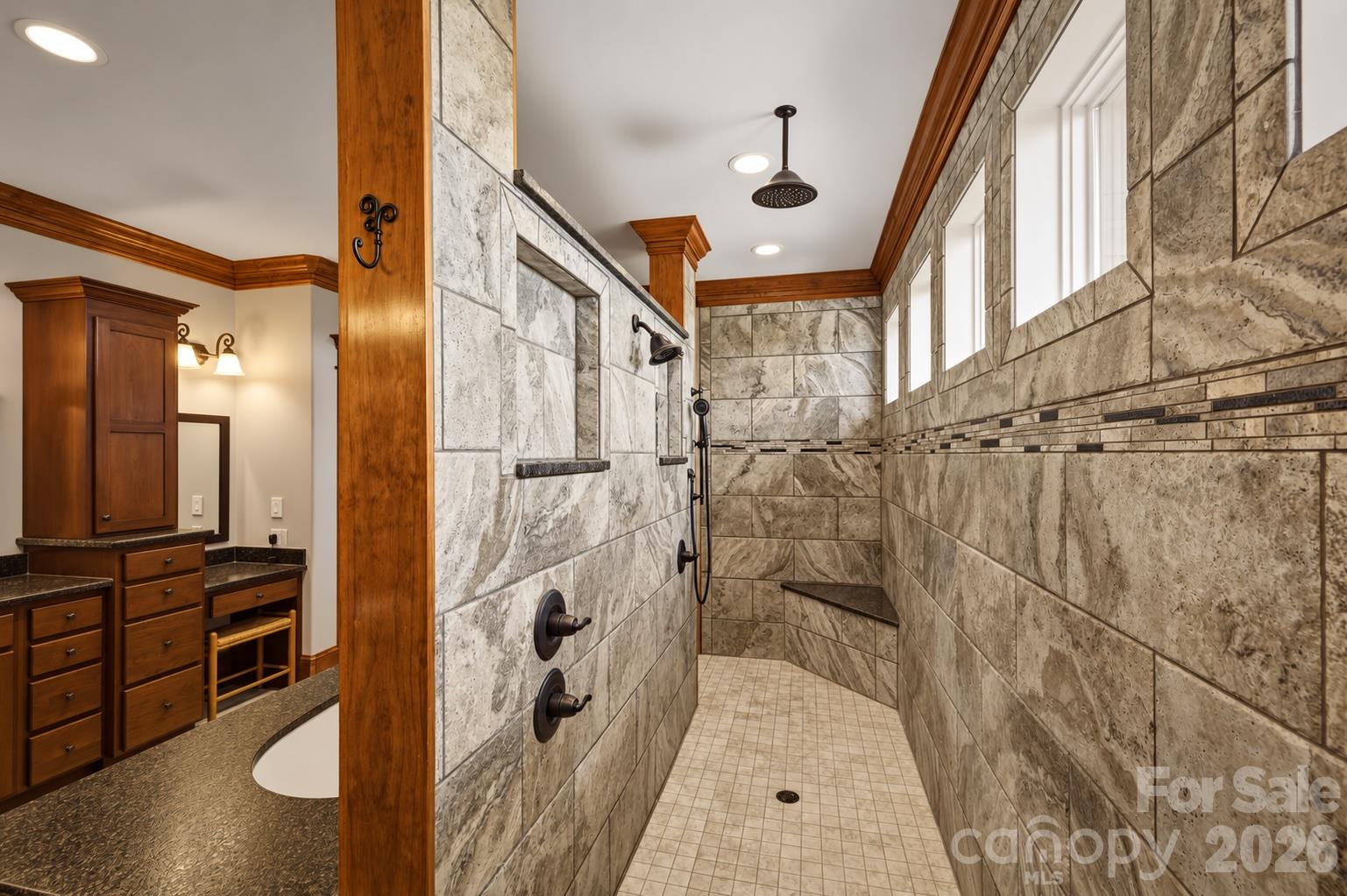 1638 Johns Ridge Parkway 144 Property Photo 21