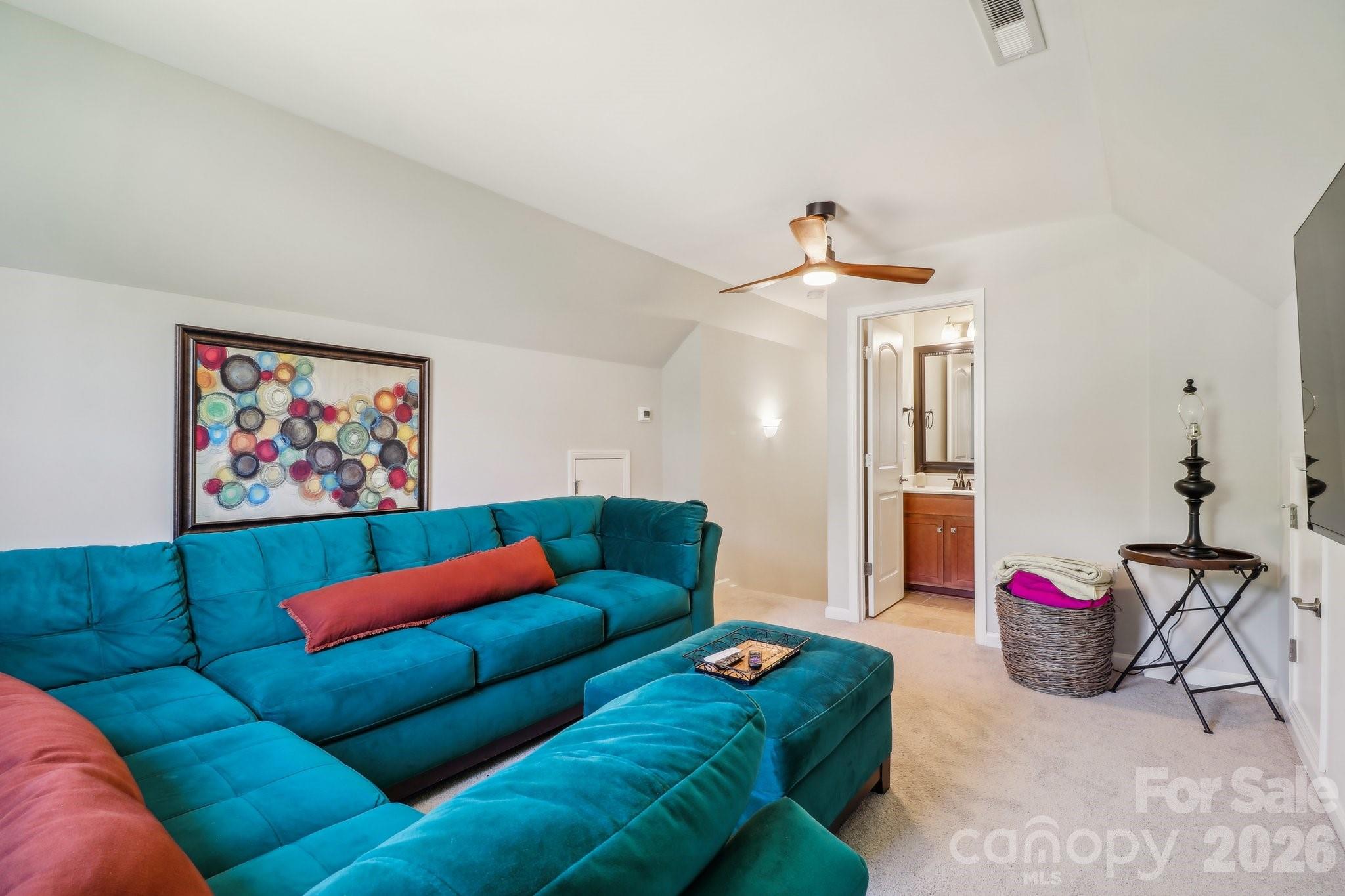 10117 Lakeshore Drive Property Photo 24