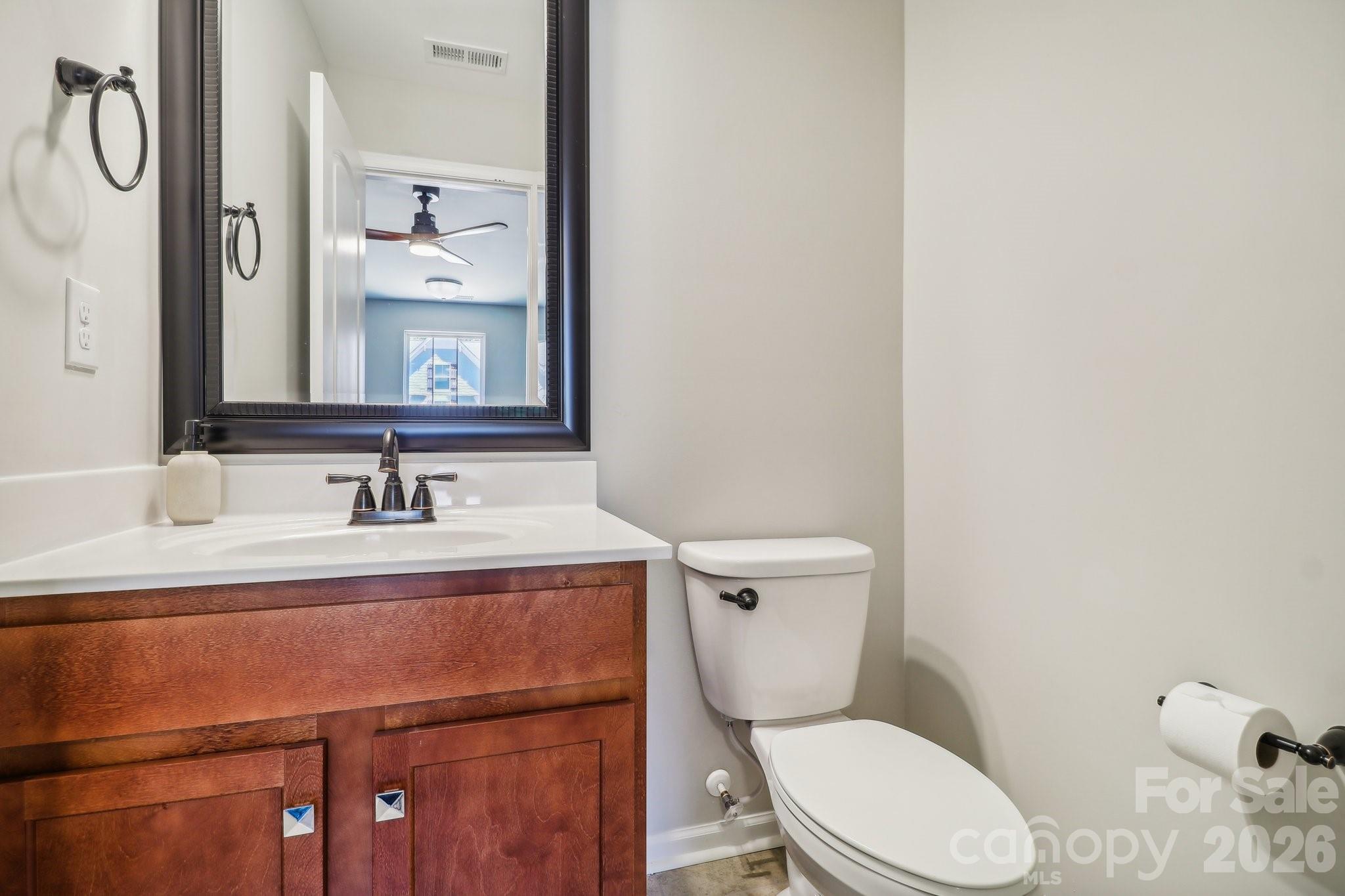 10117 Lakeshore Drive Property Photo 26