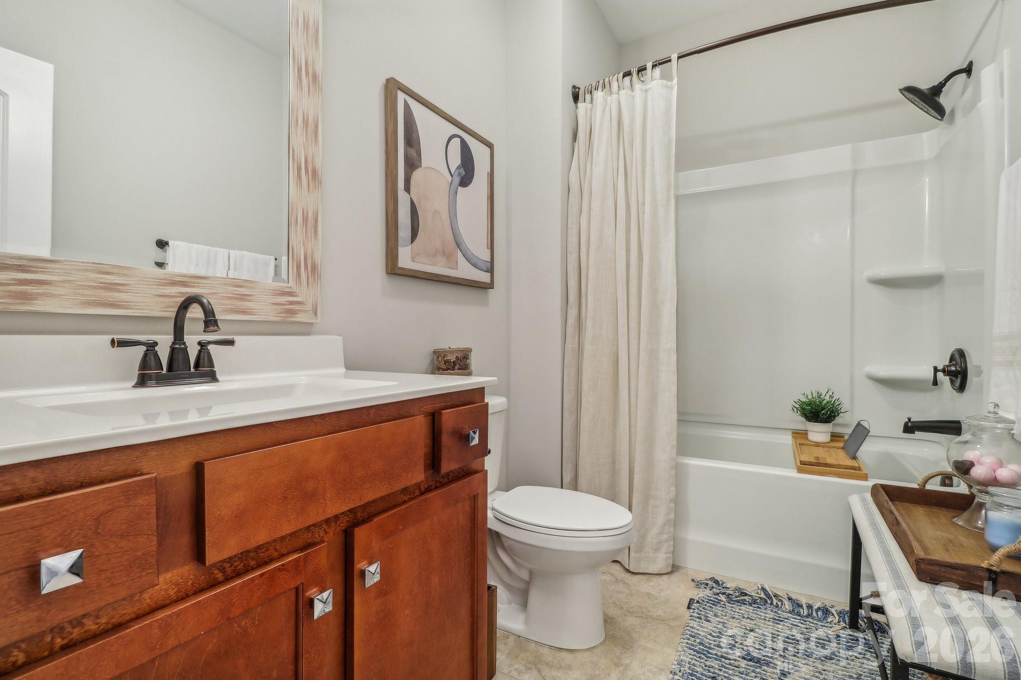 10117 Lakeshore Drive Property Photo 28