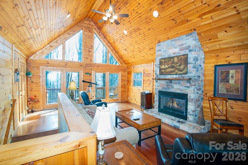 675 Forest Valley Road Property Photo 2