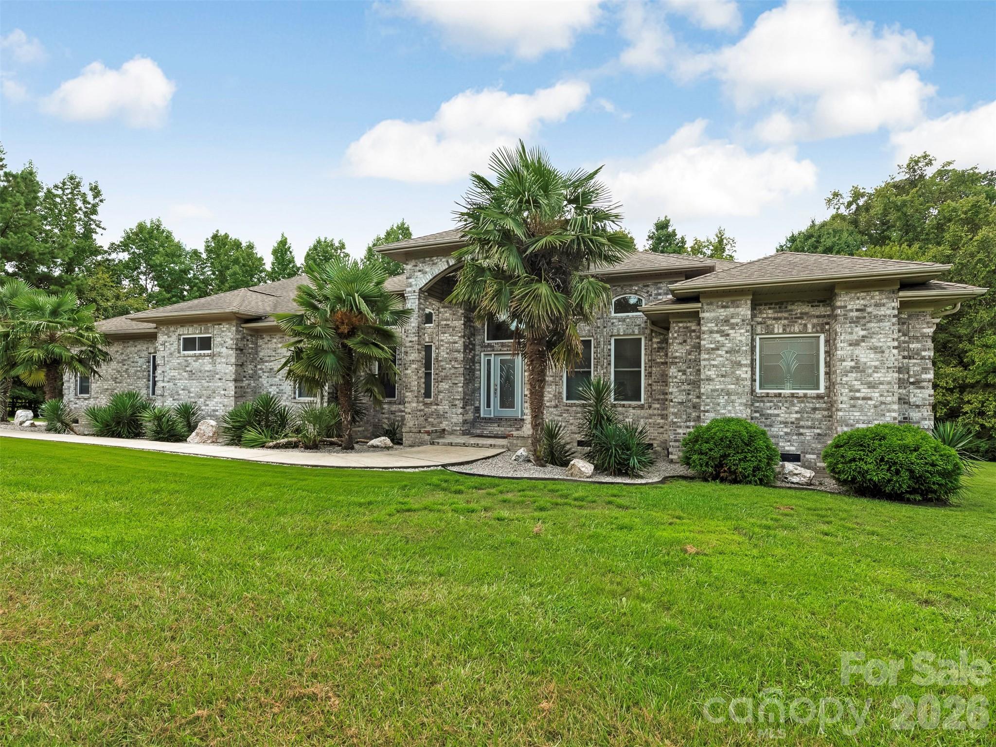 9535 Potter Road Property Photo 1