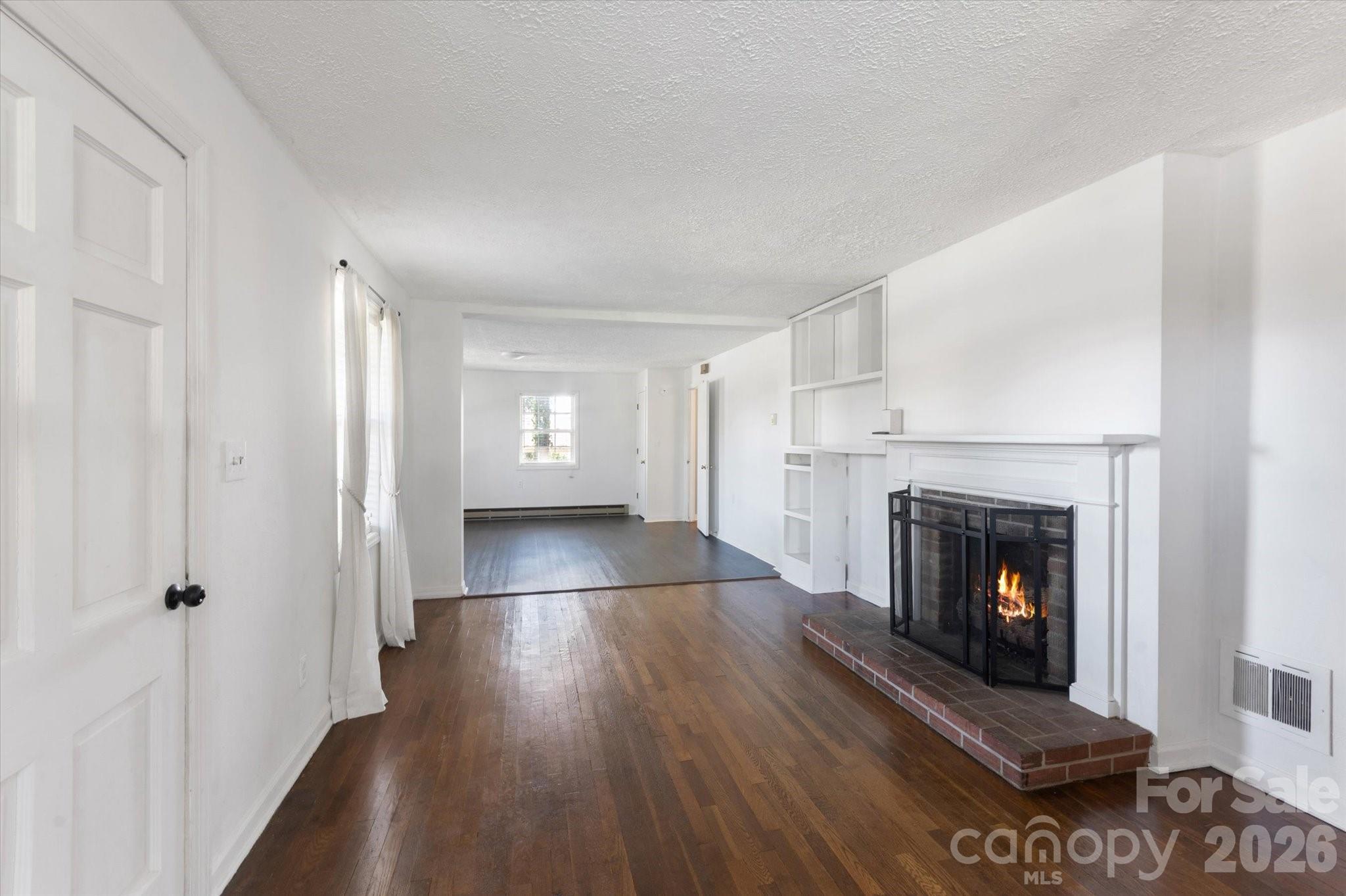 25 Montview Circle Property Photo 9