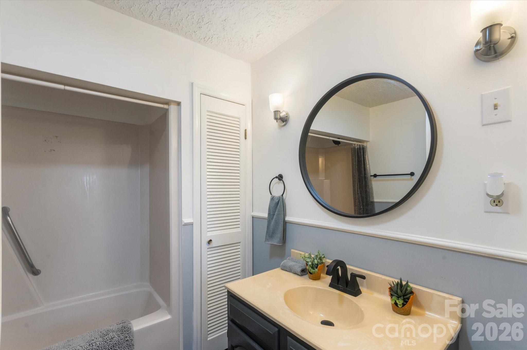25 Montview Circle Property Photo 15