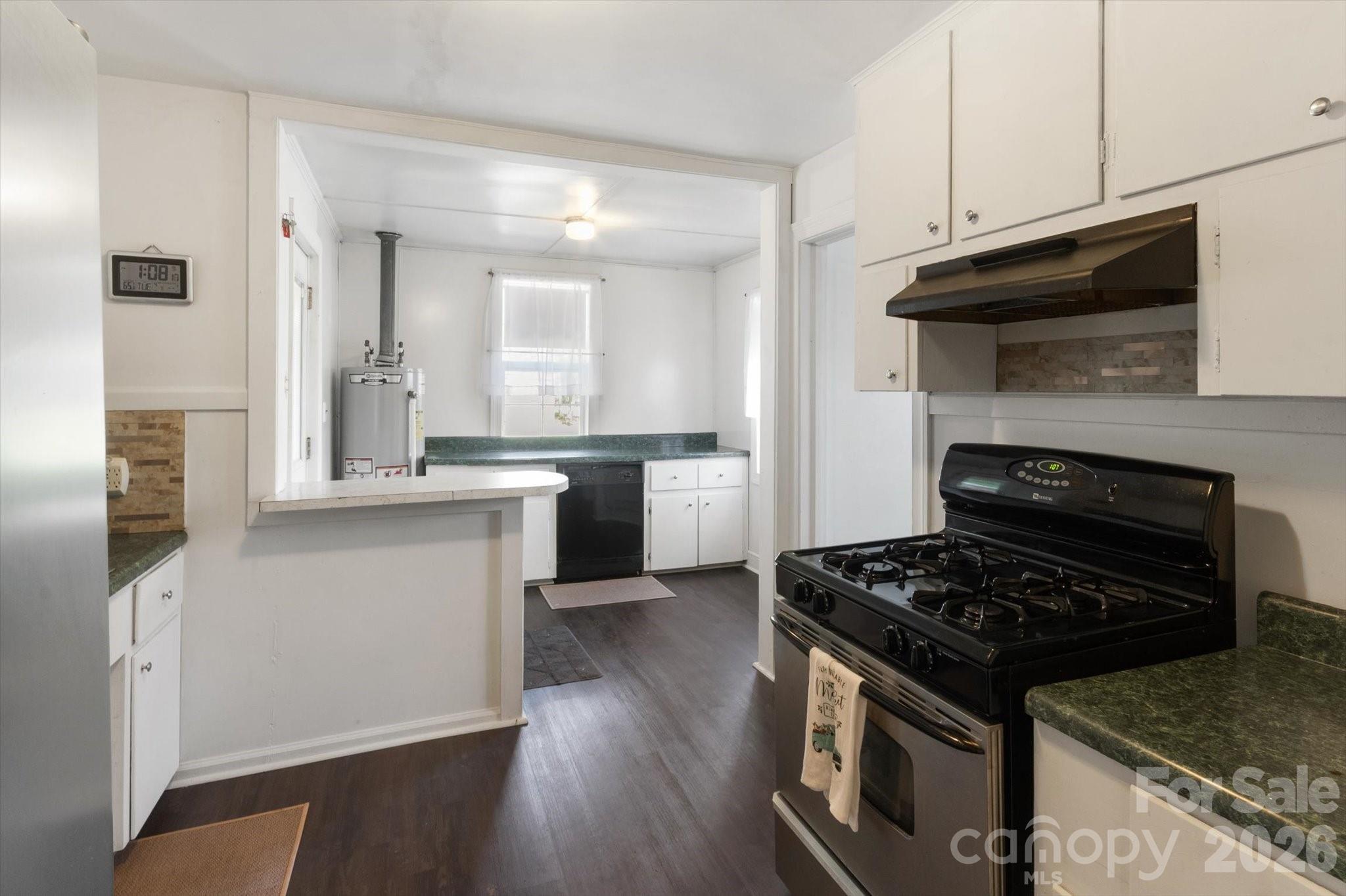 25 Montview Circle Property Photo 28