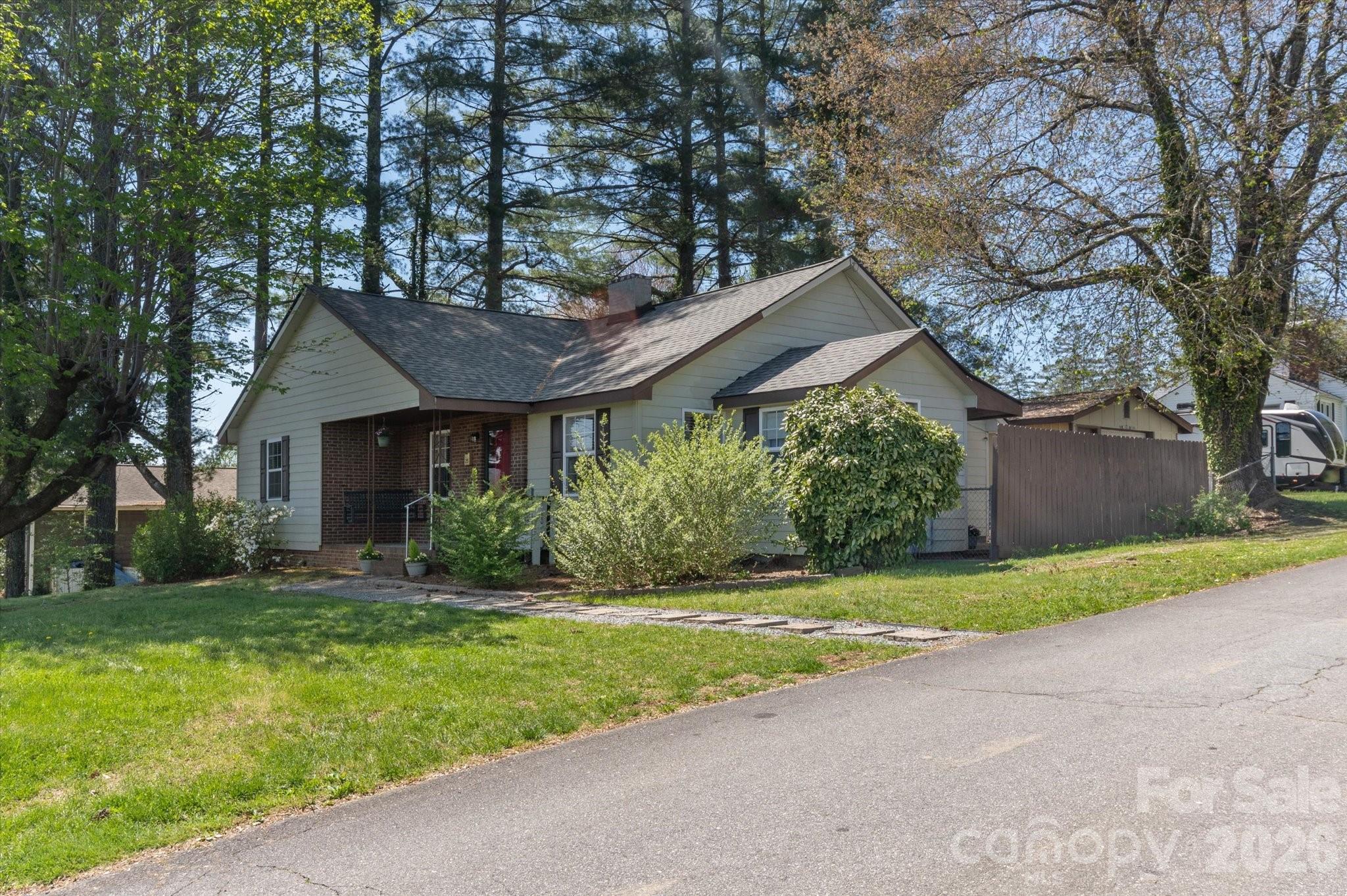 25 Montview Circle Property Photo 33