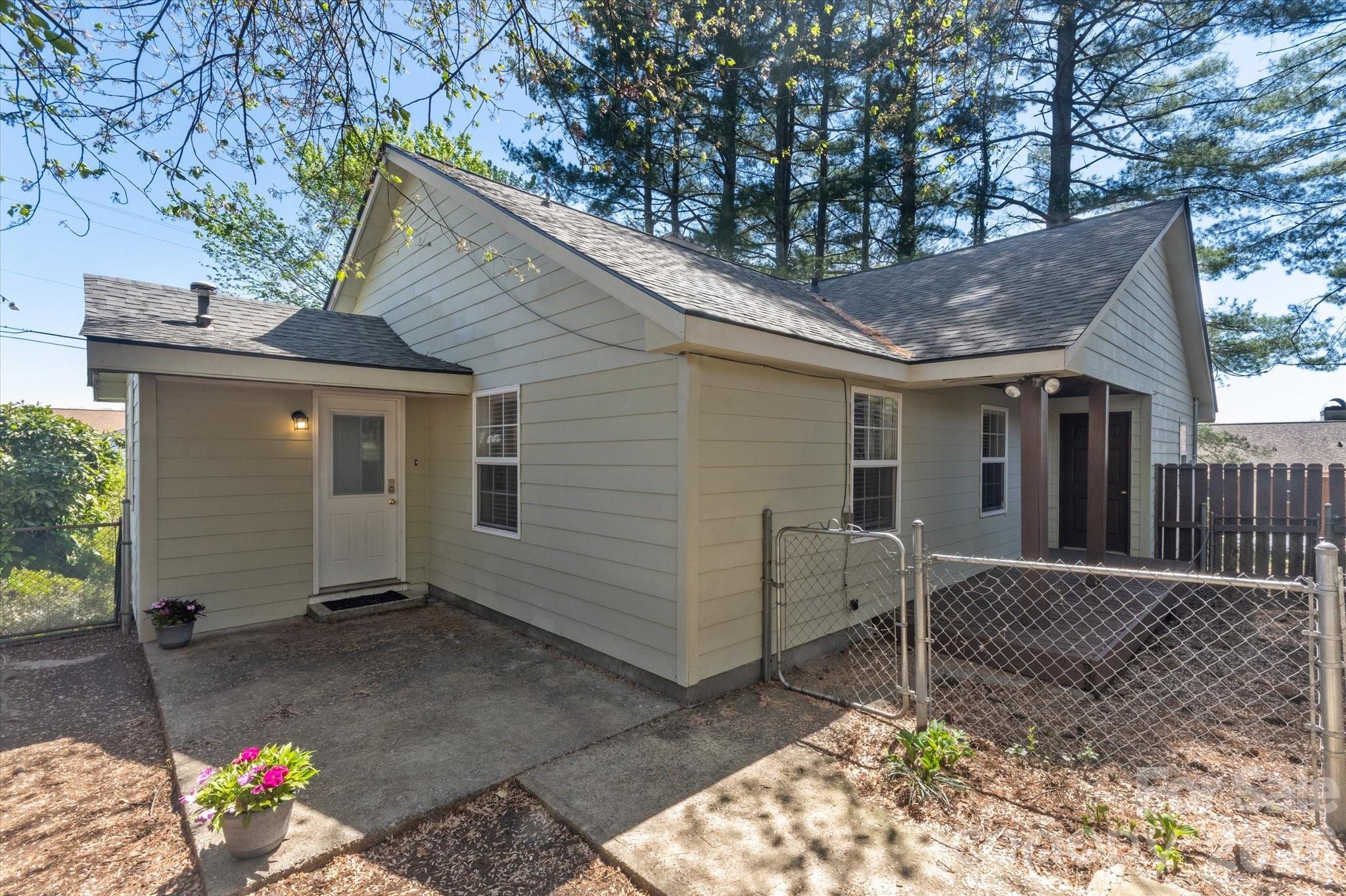 25 Montview Circle Property Photo 40