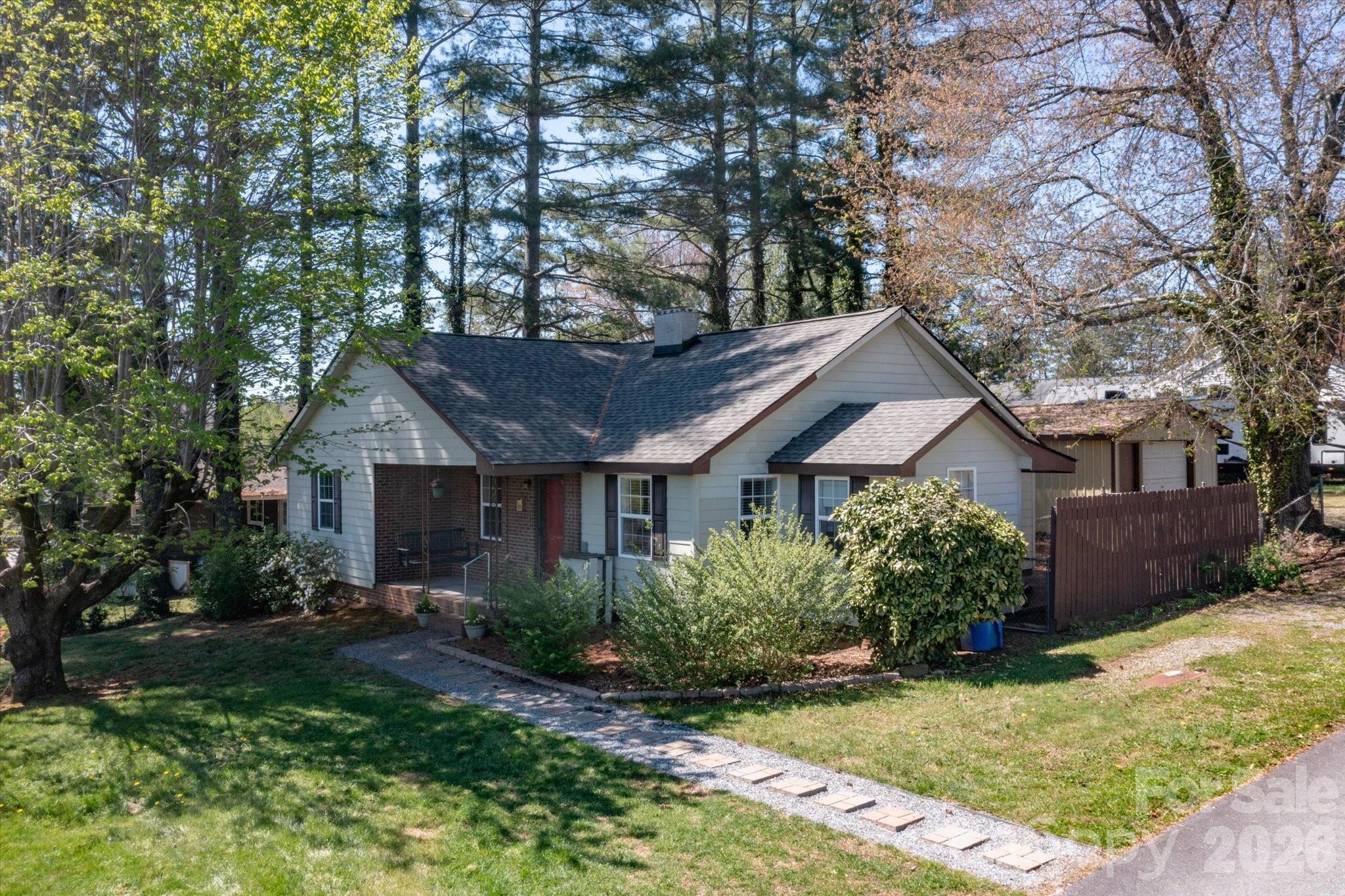 25 Montview Circle Property Photo 41