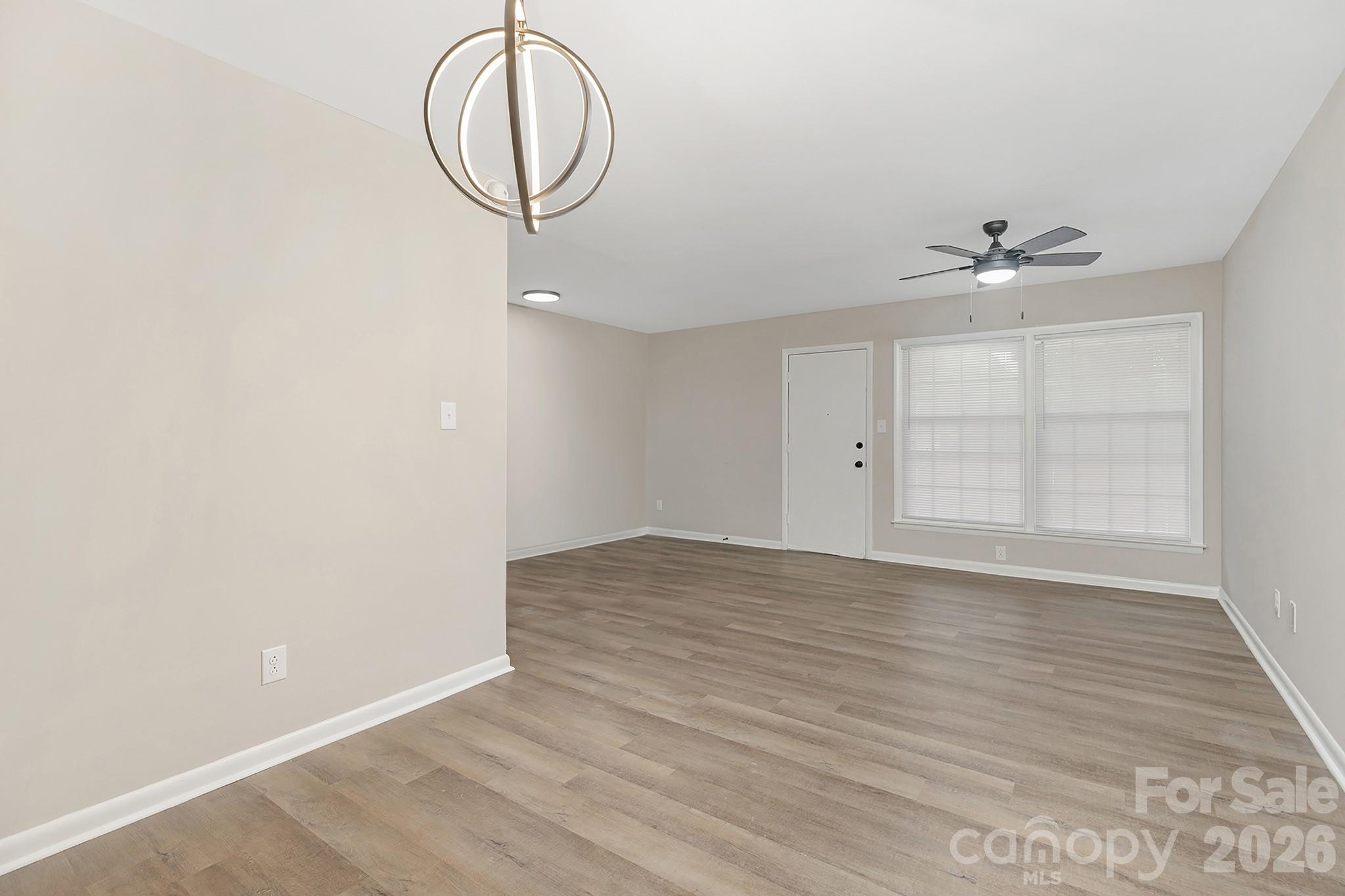 4601 Coronado Drive G Property Photo 5