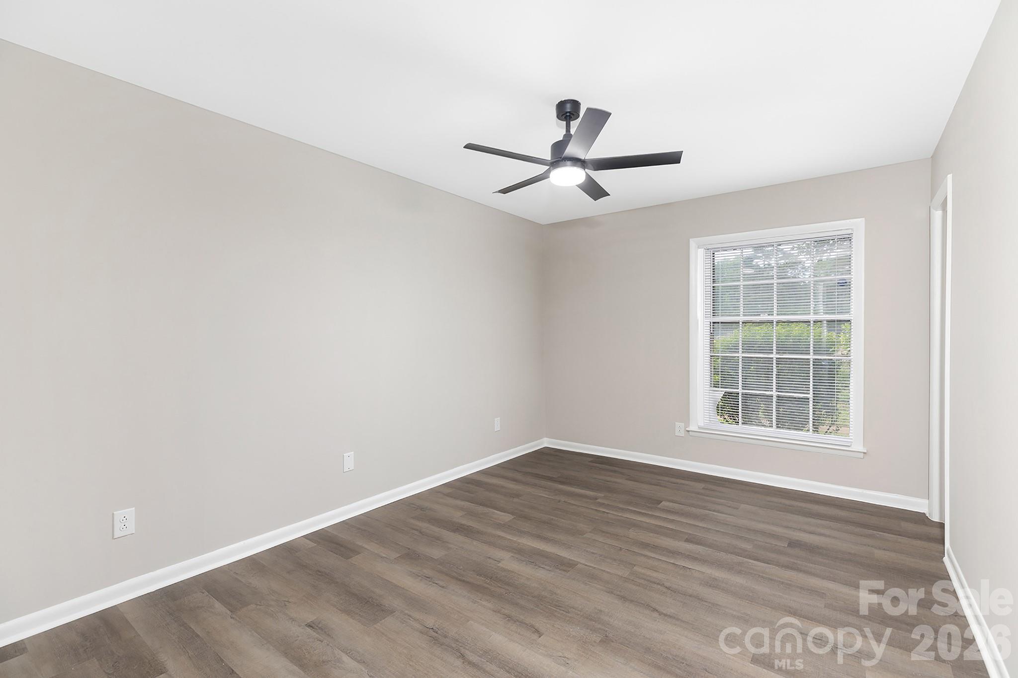 4601 Coronado Drive G Property Photo 8
