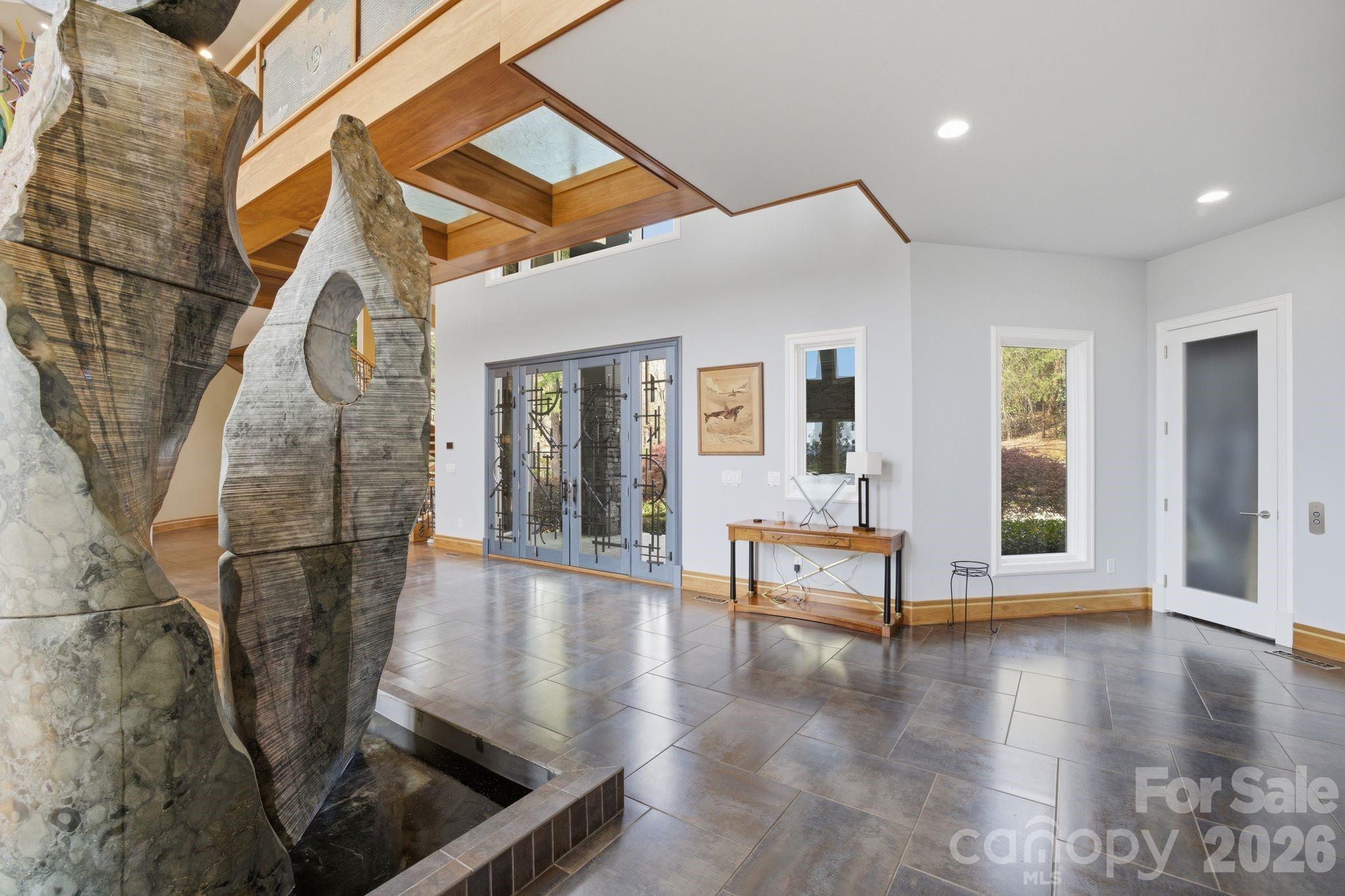 158 Printers Lane Property Photo 9