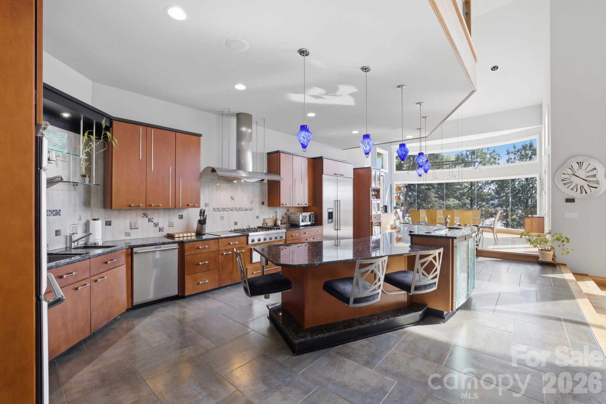 158 Printers Lane Property Photo 10
