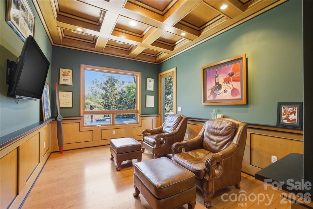 158 Printers Lane Property Photo 38