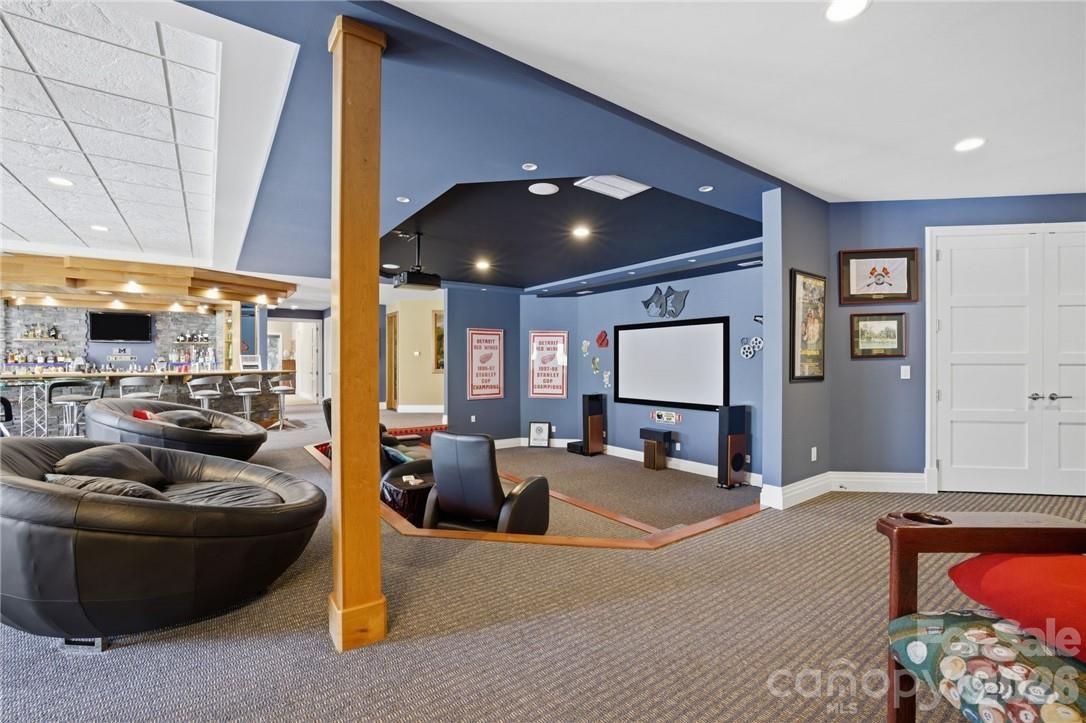 158 Printers Lane Property Photo 42
