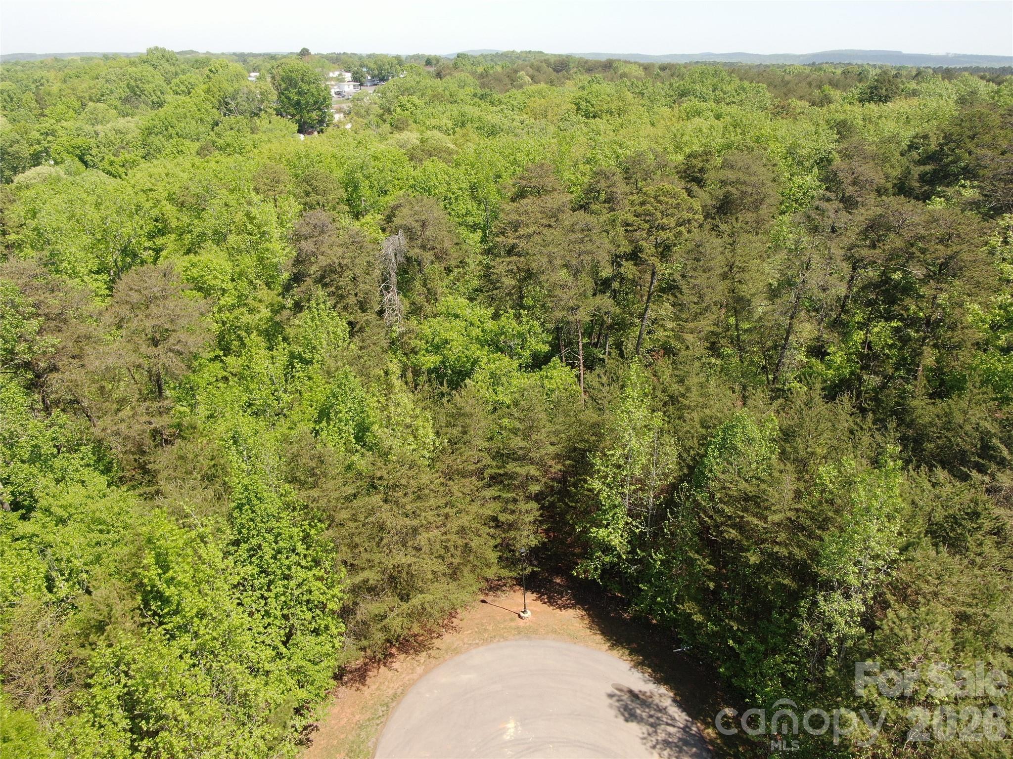210 Kingfisher Drive Property Photo 1