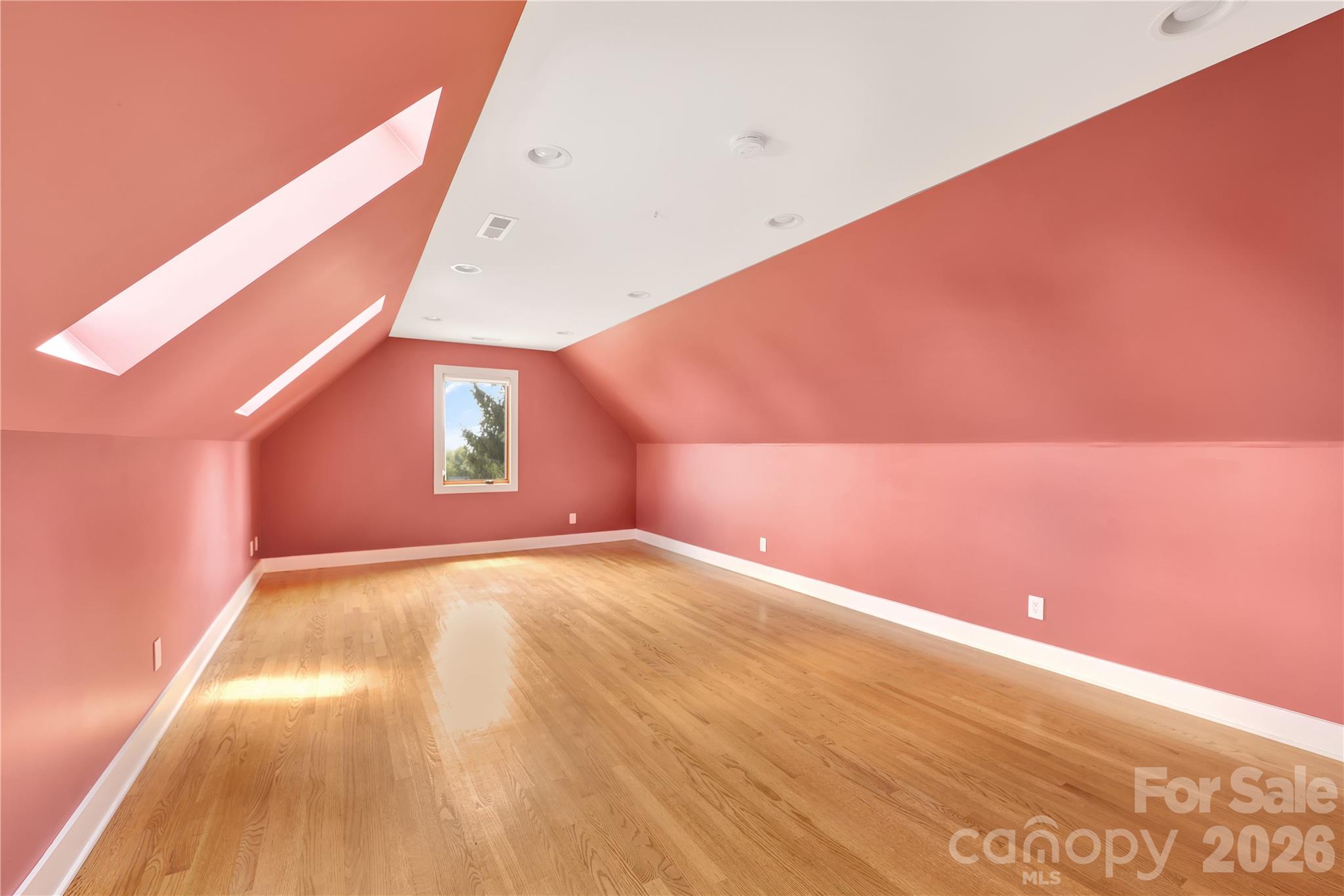 8 Nottingham Drive Property Photo 20