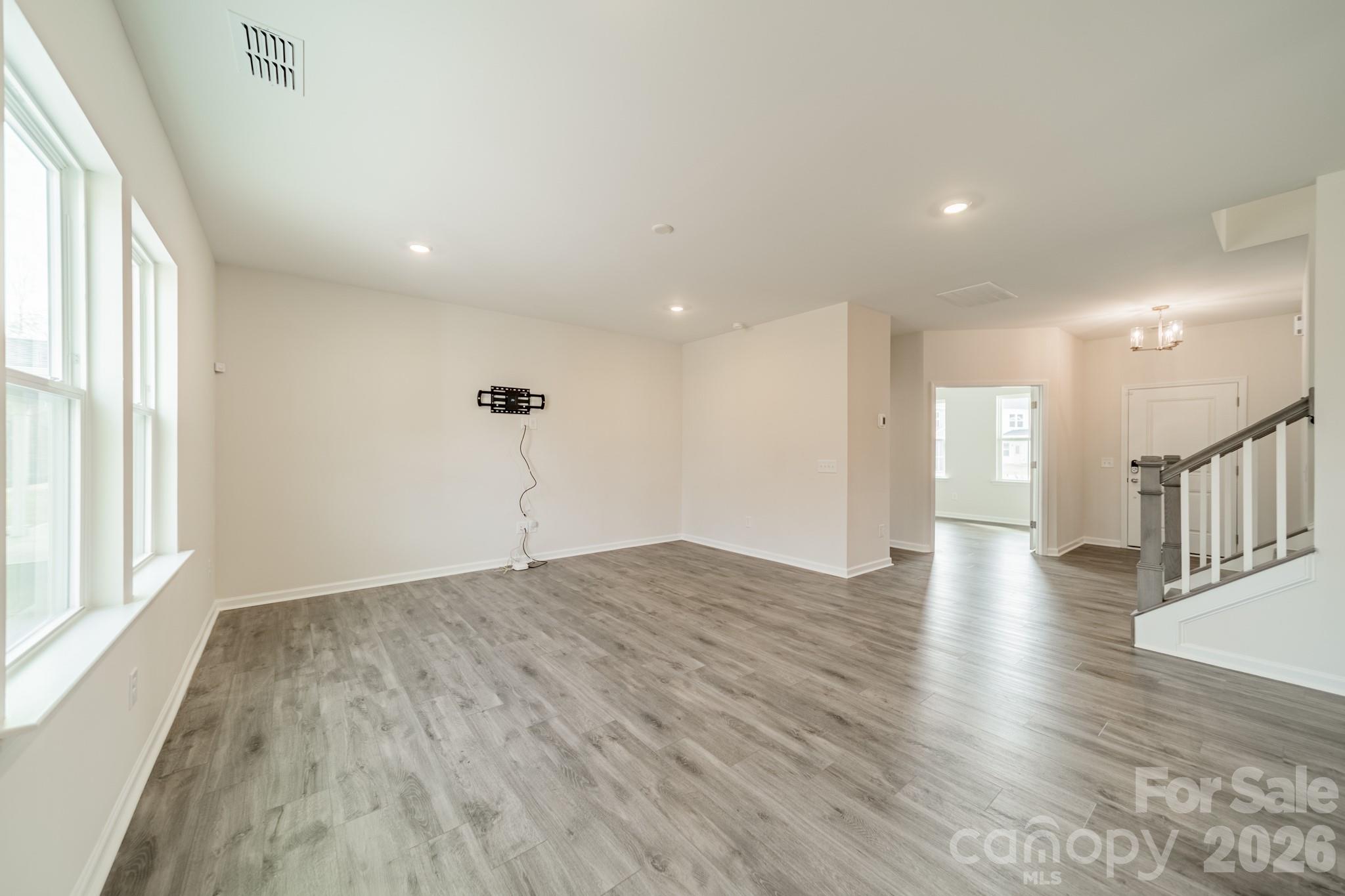 6012 Chumbley Point Road Property Photo 12