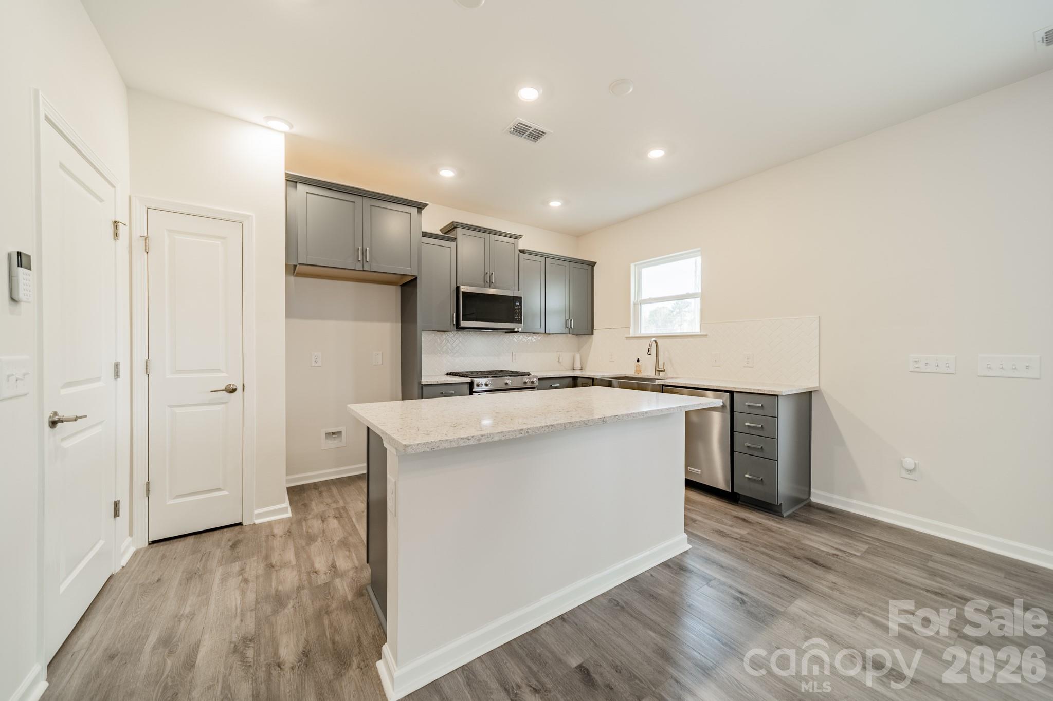 6012 Chumbley Point Road Property Photo 15