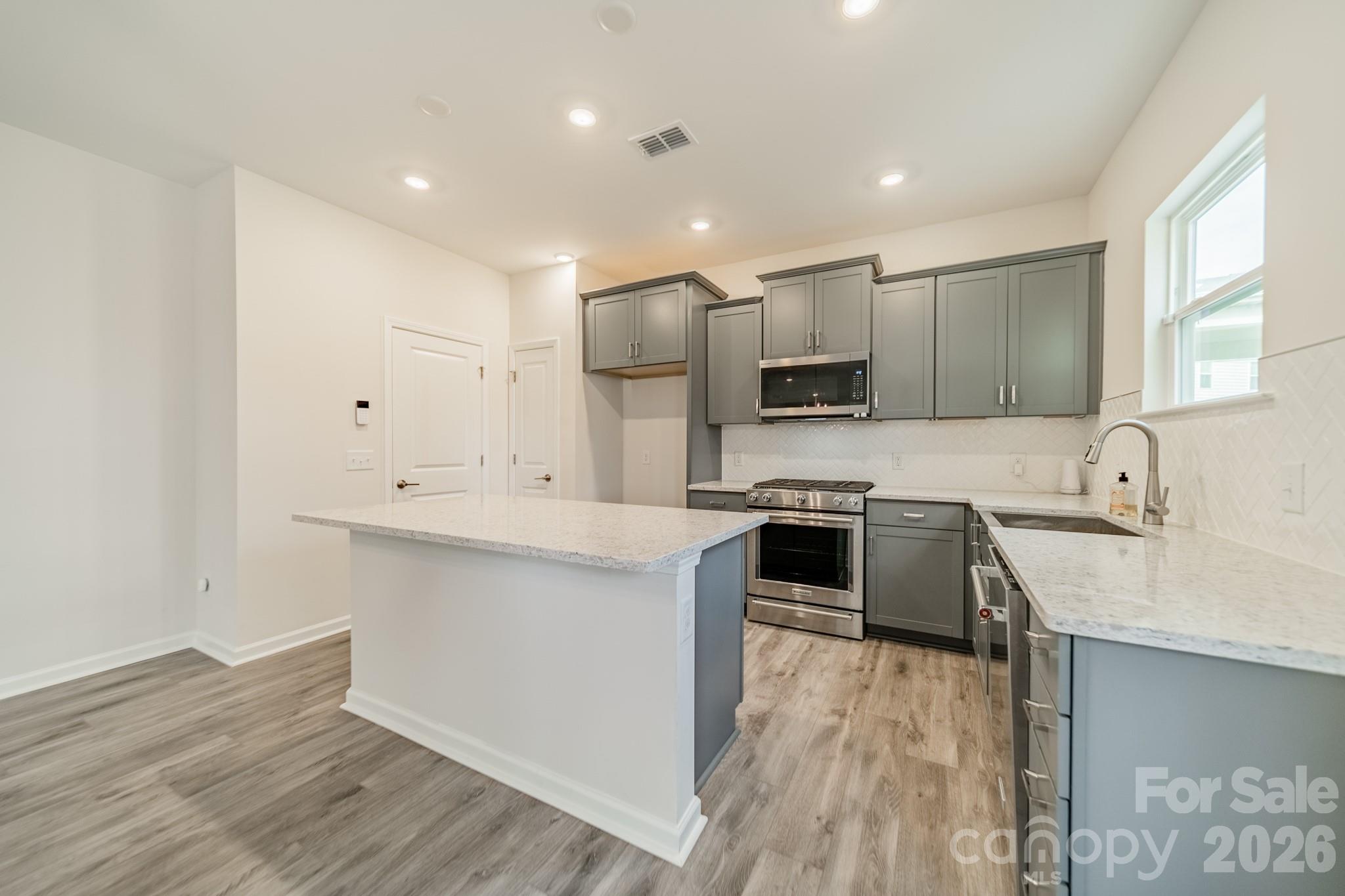 6012 Chumbley Point Road Property Photo 16