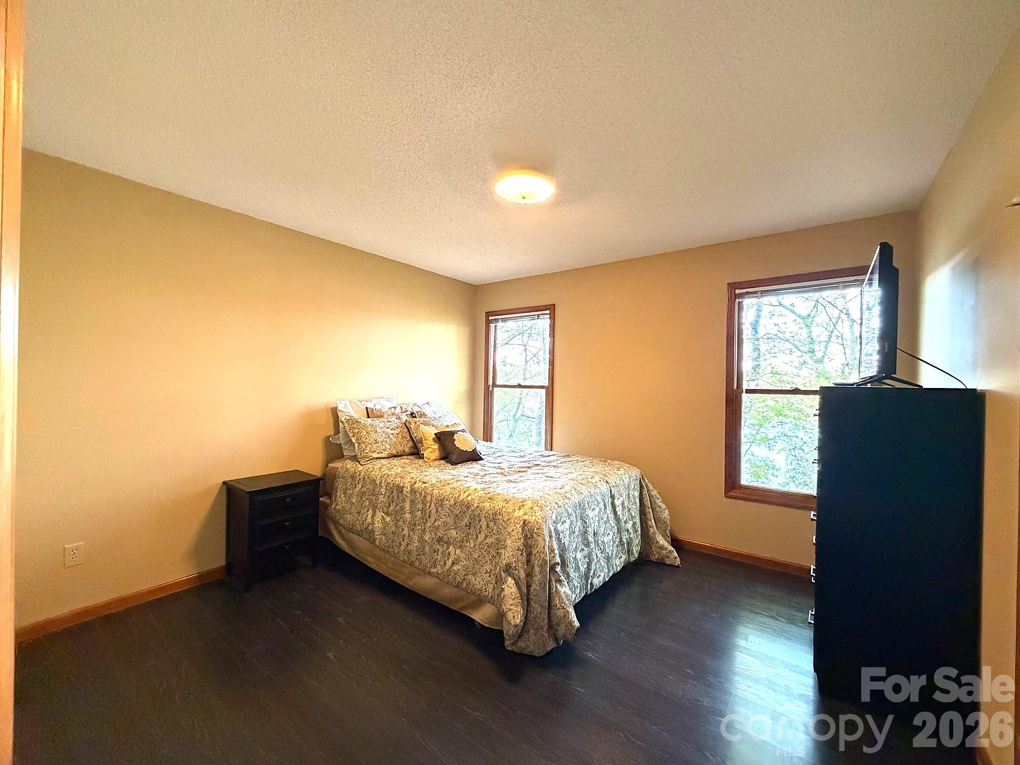 42484 Moonshine Drive Property Photo 15