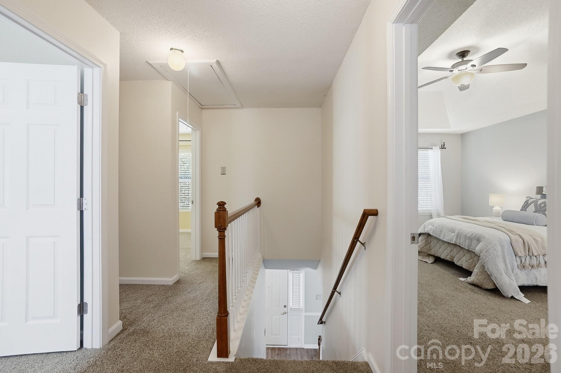 3947 Longwood Drive Property Photo 21