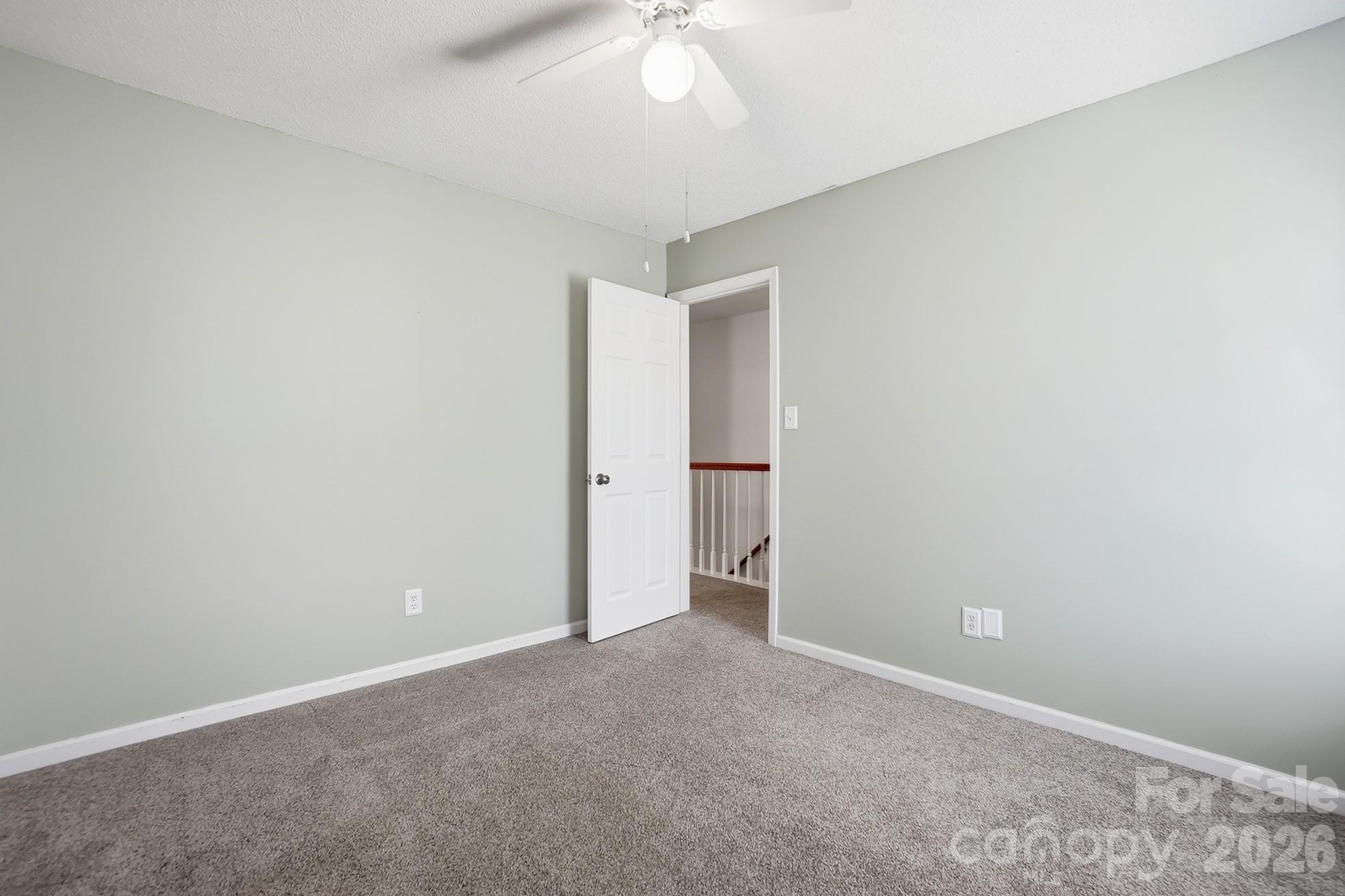 3947 Longwood Drive Property Photo 30
