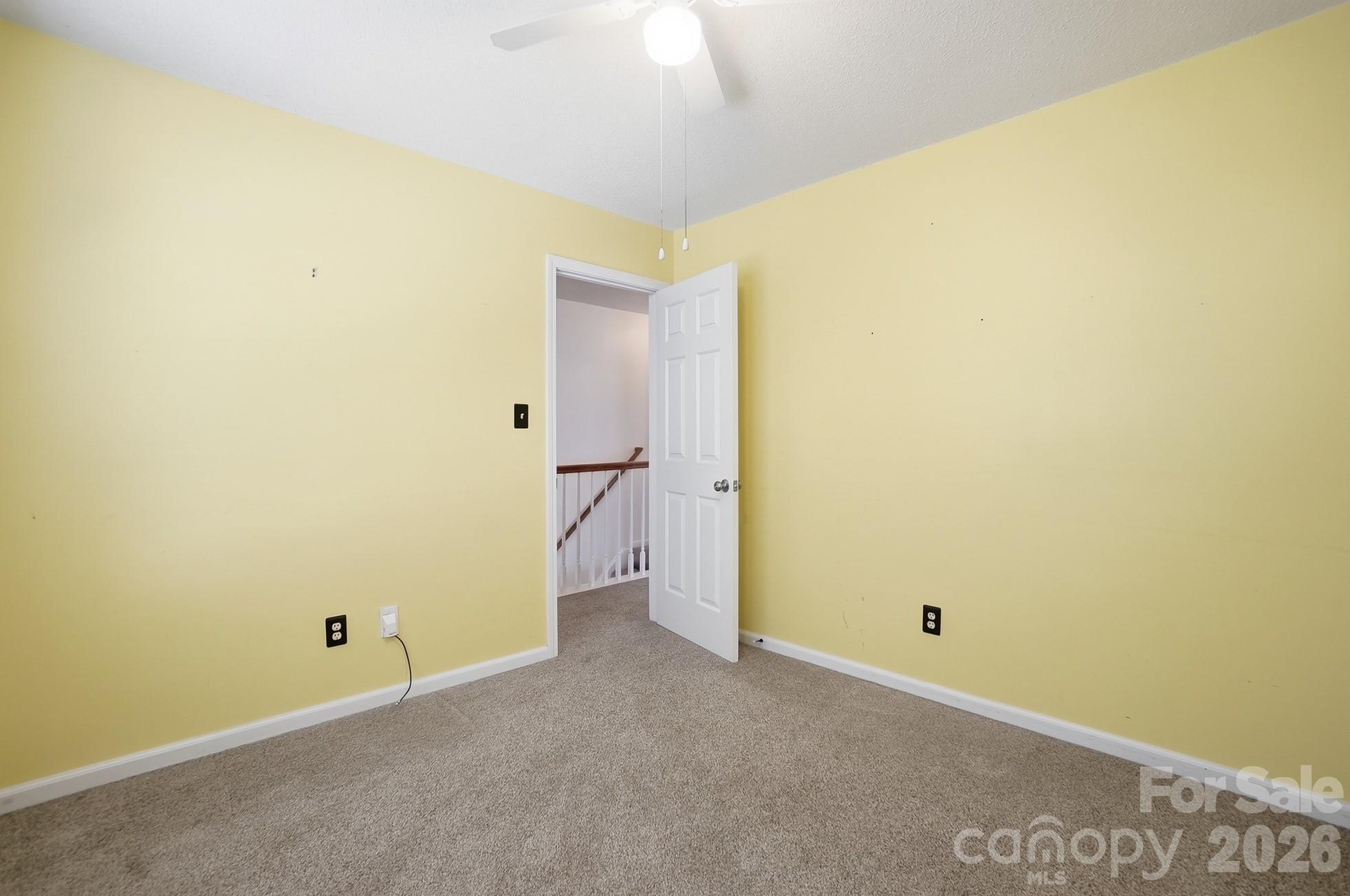 3947 Longwood Drive Property Photo 34