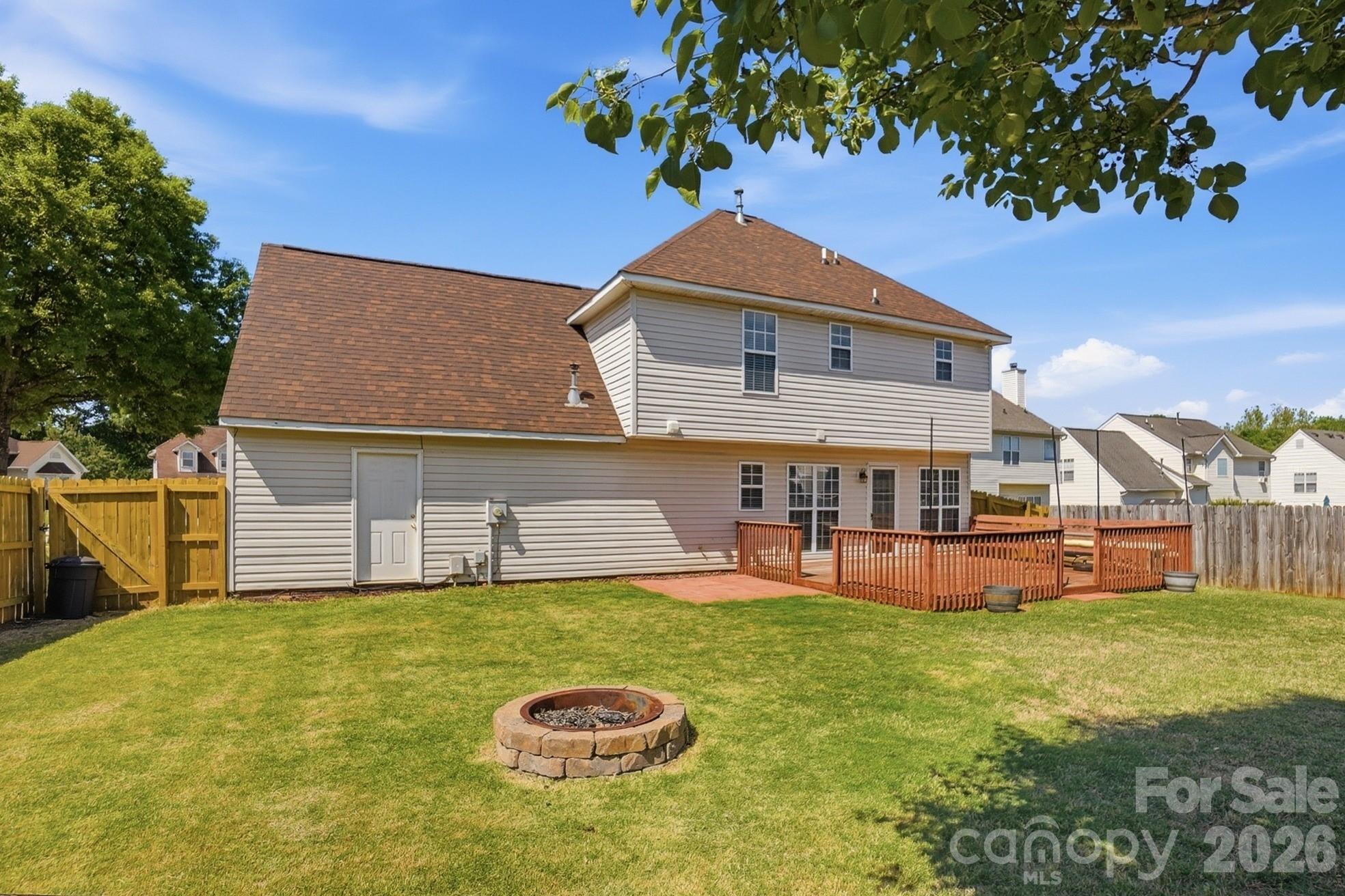 3947 Longwood Drive Property Photo 45