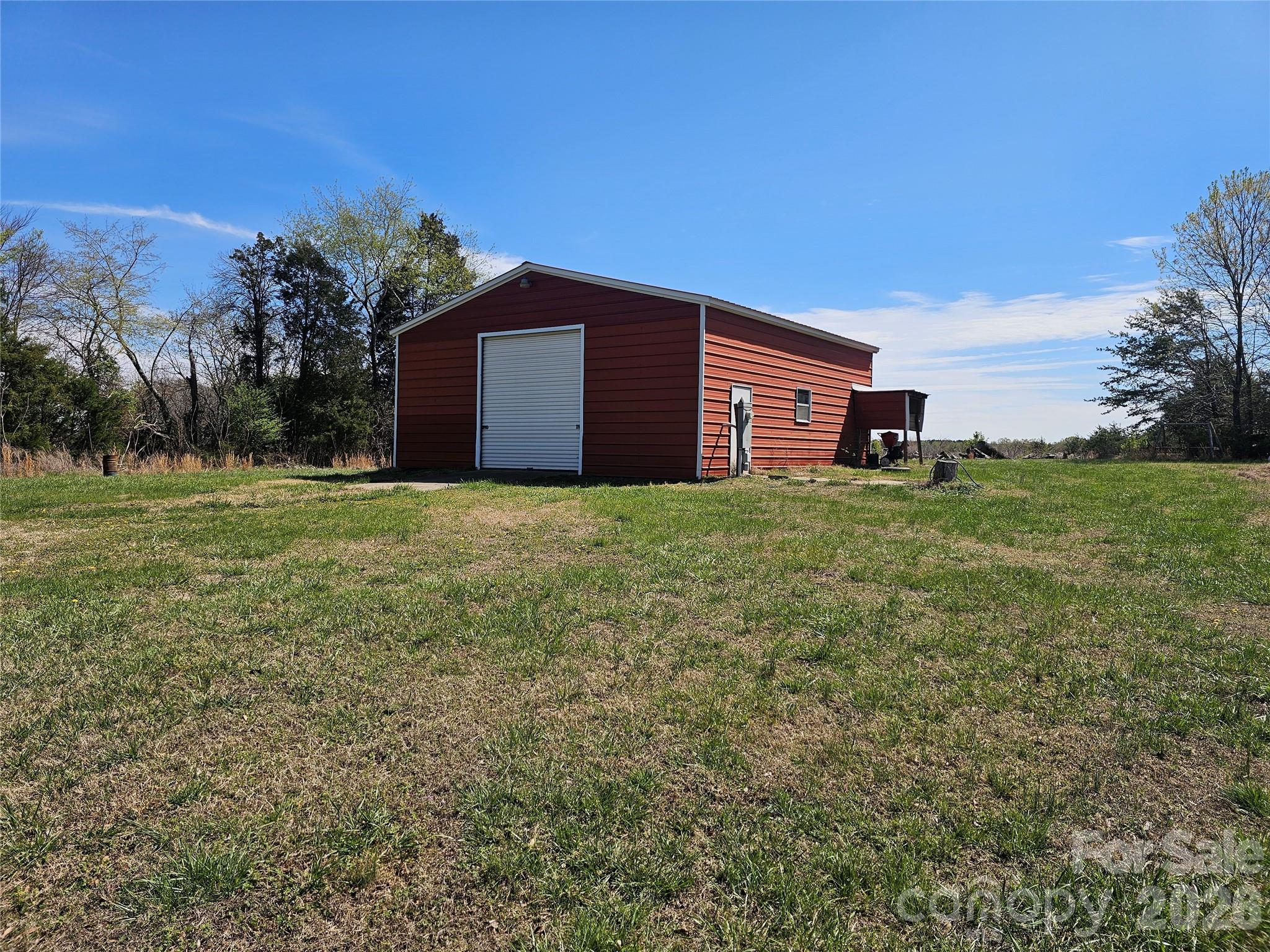 1040 Barger Road Property Photo 9