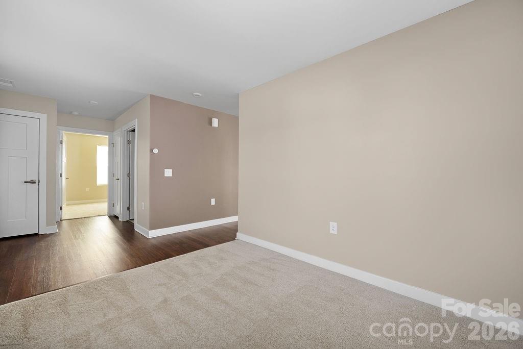 9747 Wardley Drive Property Photo 11