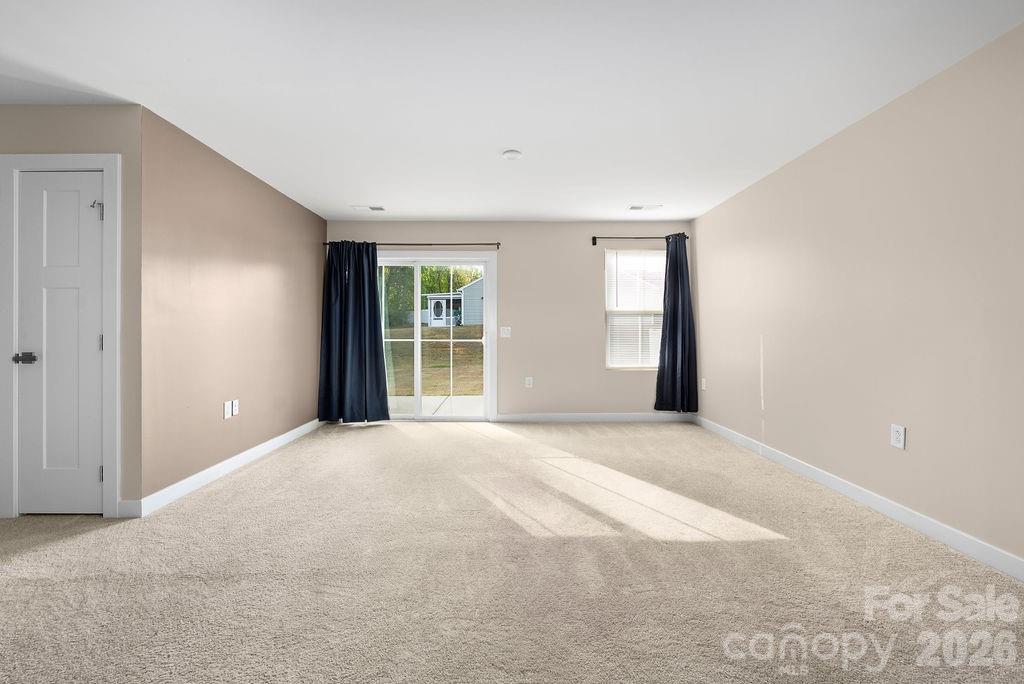 9747 Wardley Drive Property Photo 14