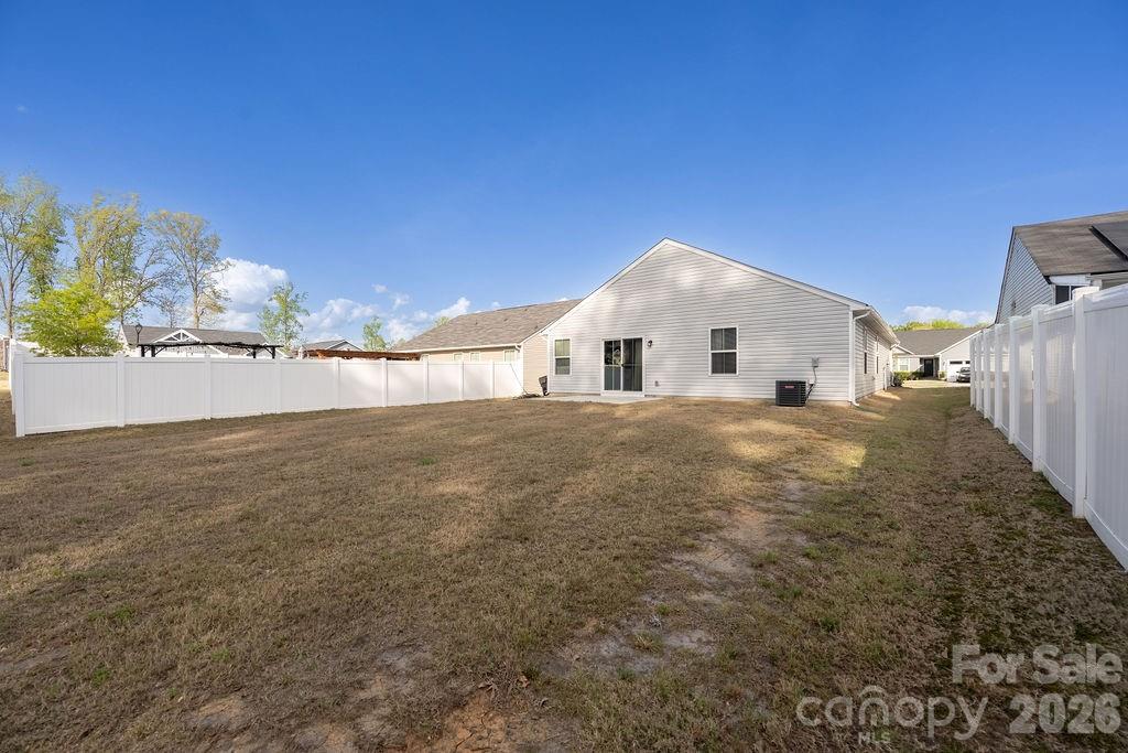 9747 Wardley Drive Property Photo 28
