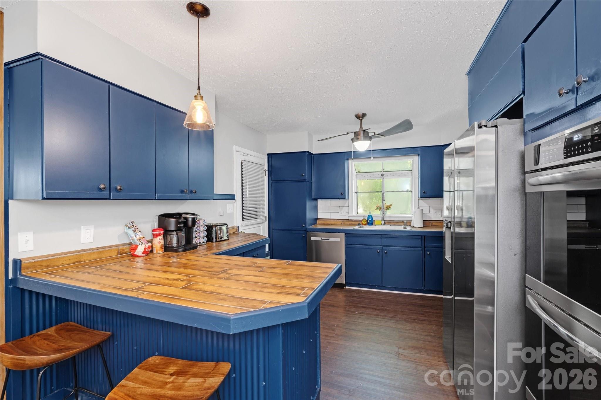 23 Springwood Drive Property Photo 4