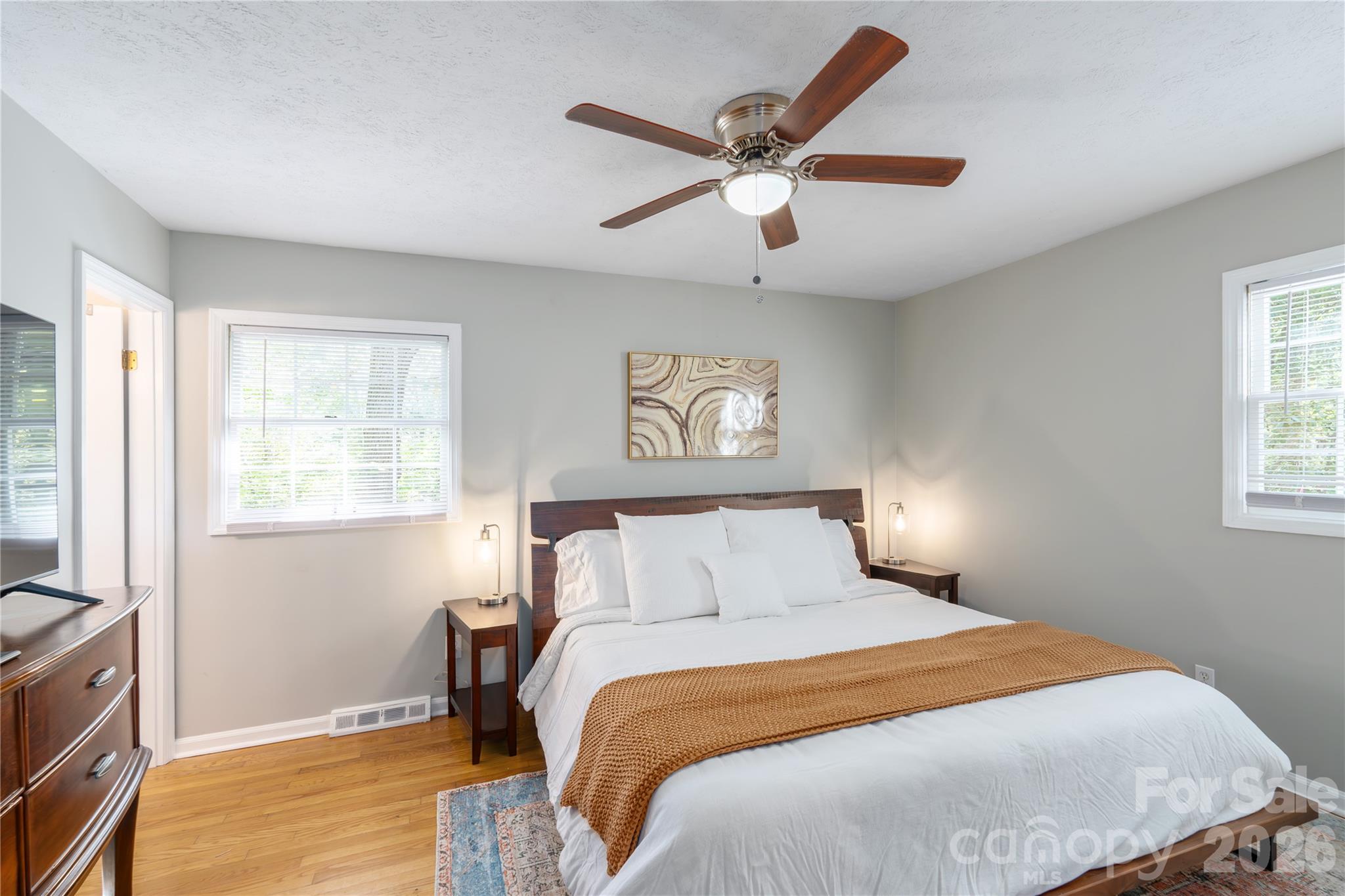 23 Springwood Drive Property Photo 7