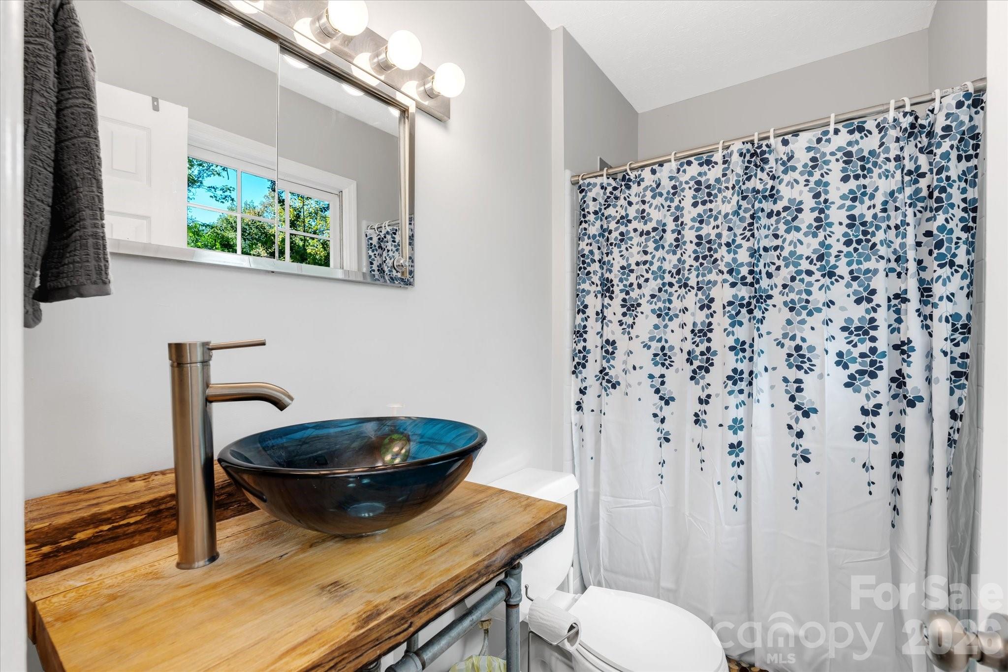 23 Springwood Drive Property Photo 8