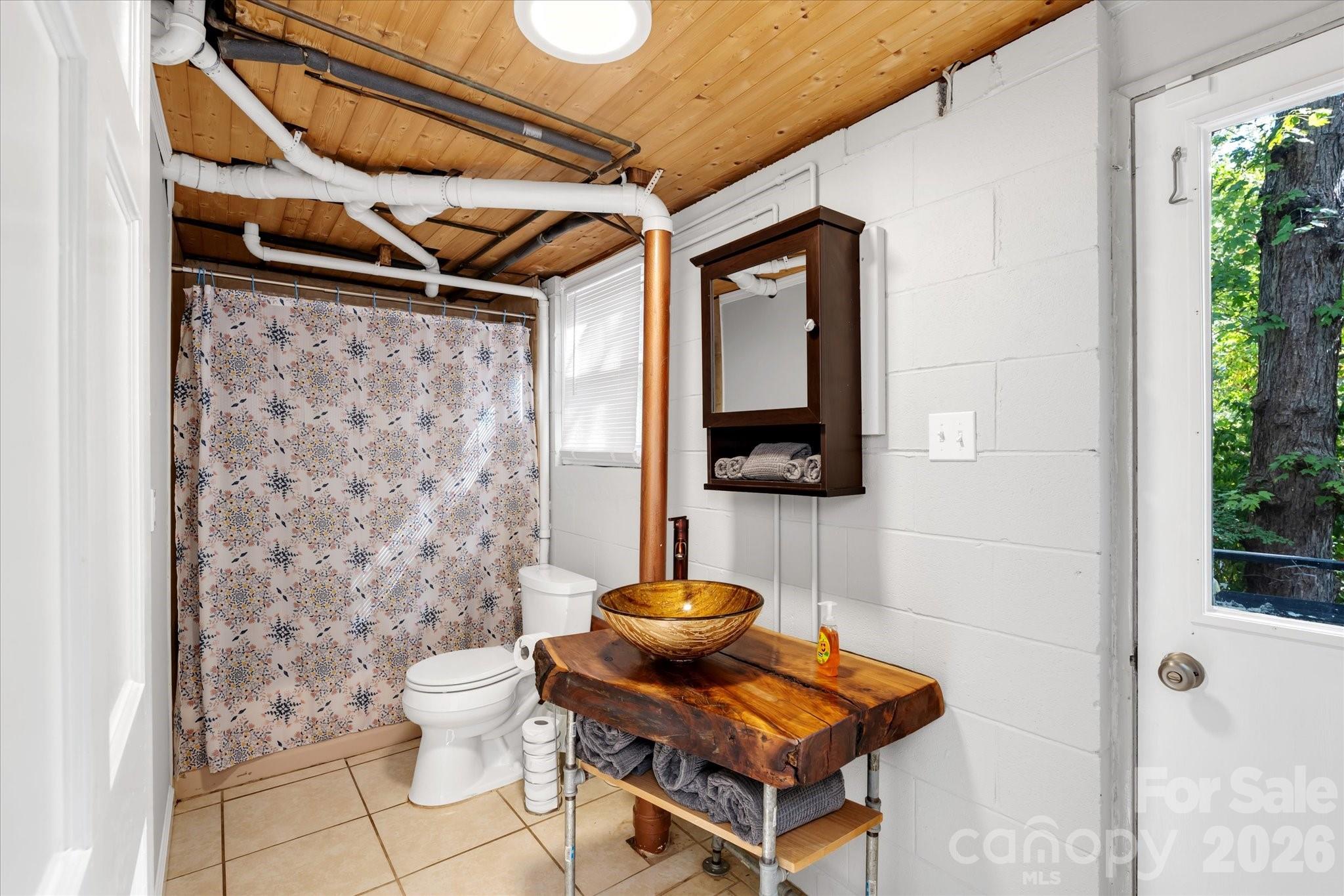 23 Springwood Drive Property Photo 17